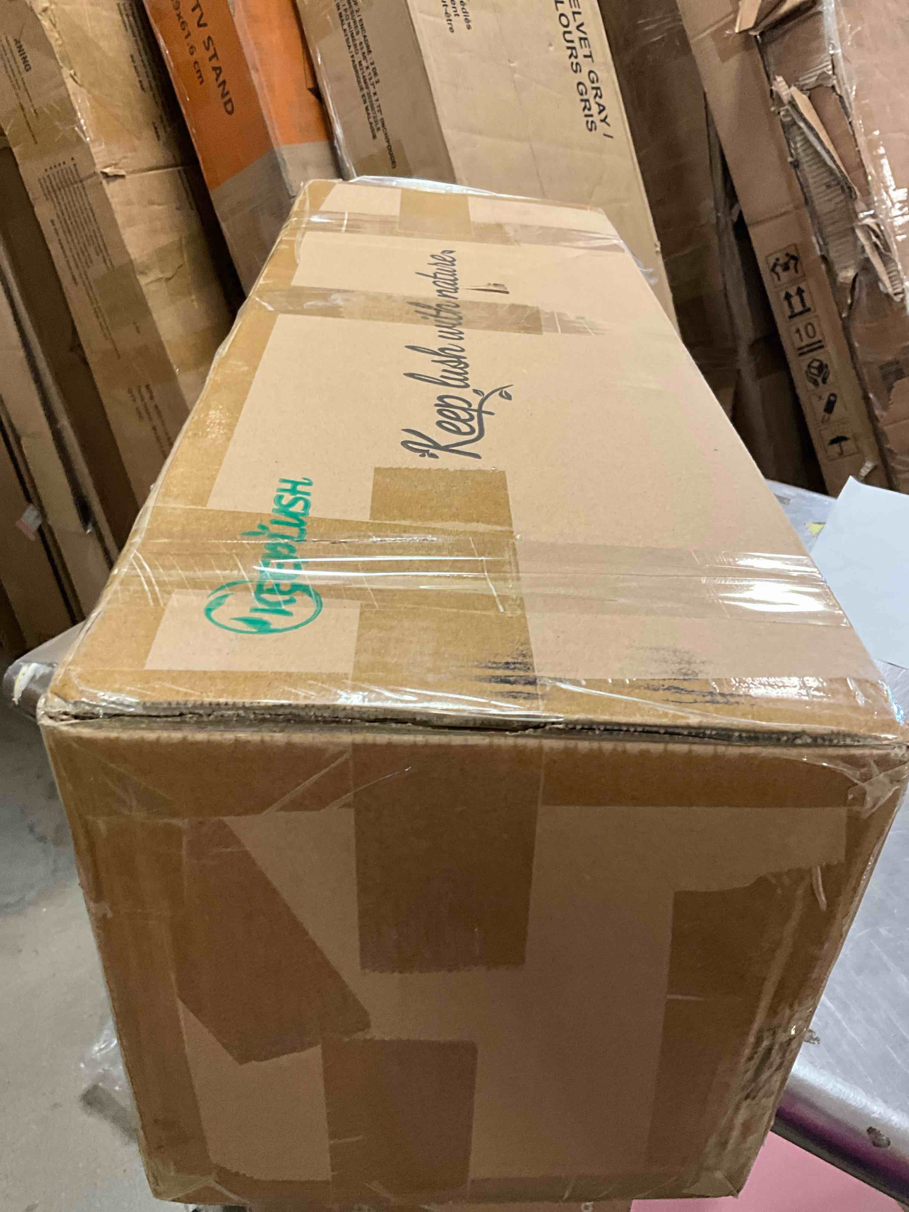 https://s3.amazonaws.com/lotting-images-prod/bidfta/BRN3969181_1777571804206.jpeg
