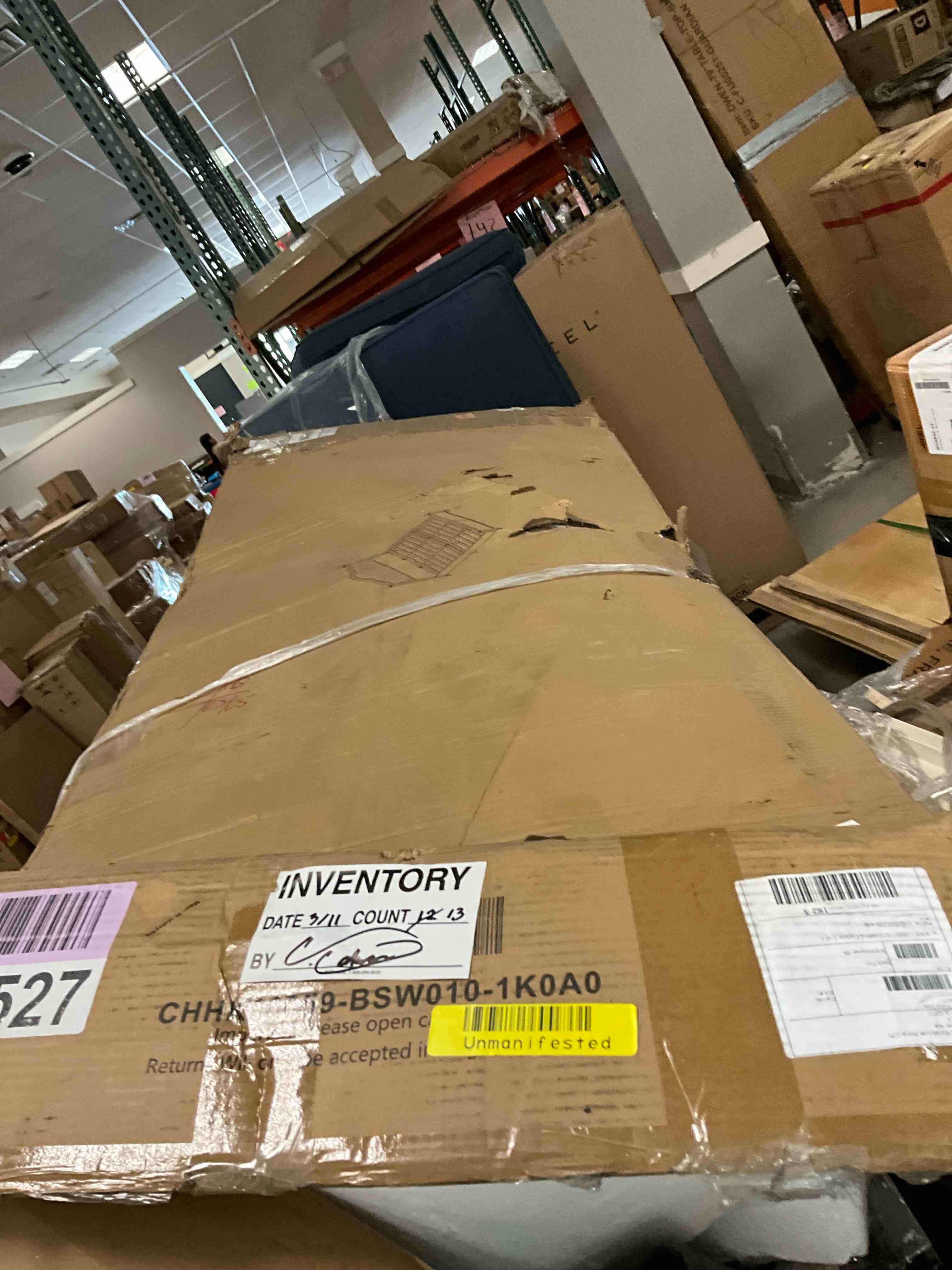 https://s3.amazonaws.com/lotting-images-prod/bidfta/BRN3969391_1777916103176.jpeg
