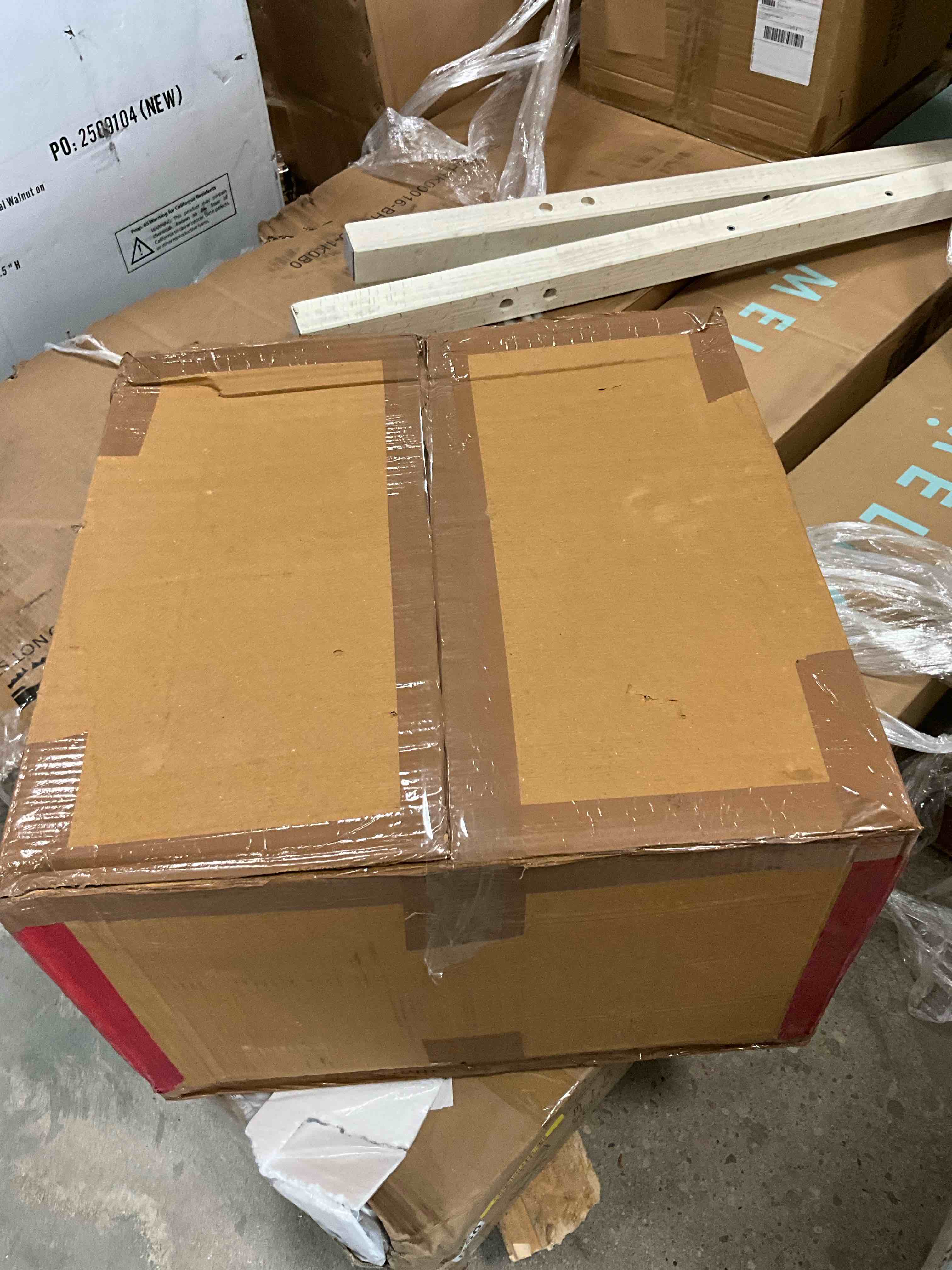 https://s3.amazonaws.com/lotting-images-prod/bidfta/BRN3969397_1777907391404.jpeg