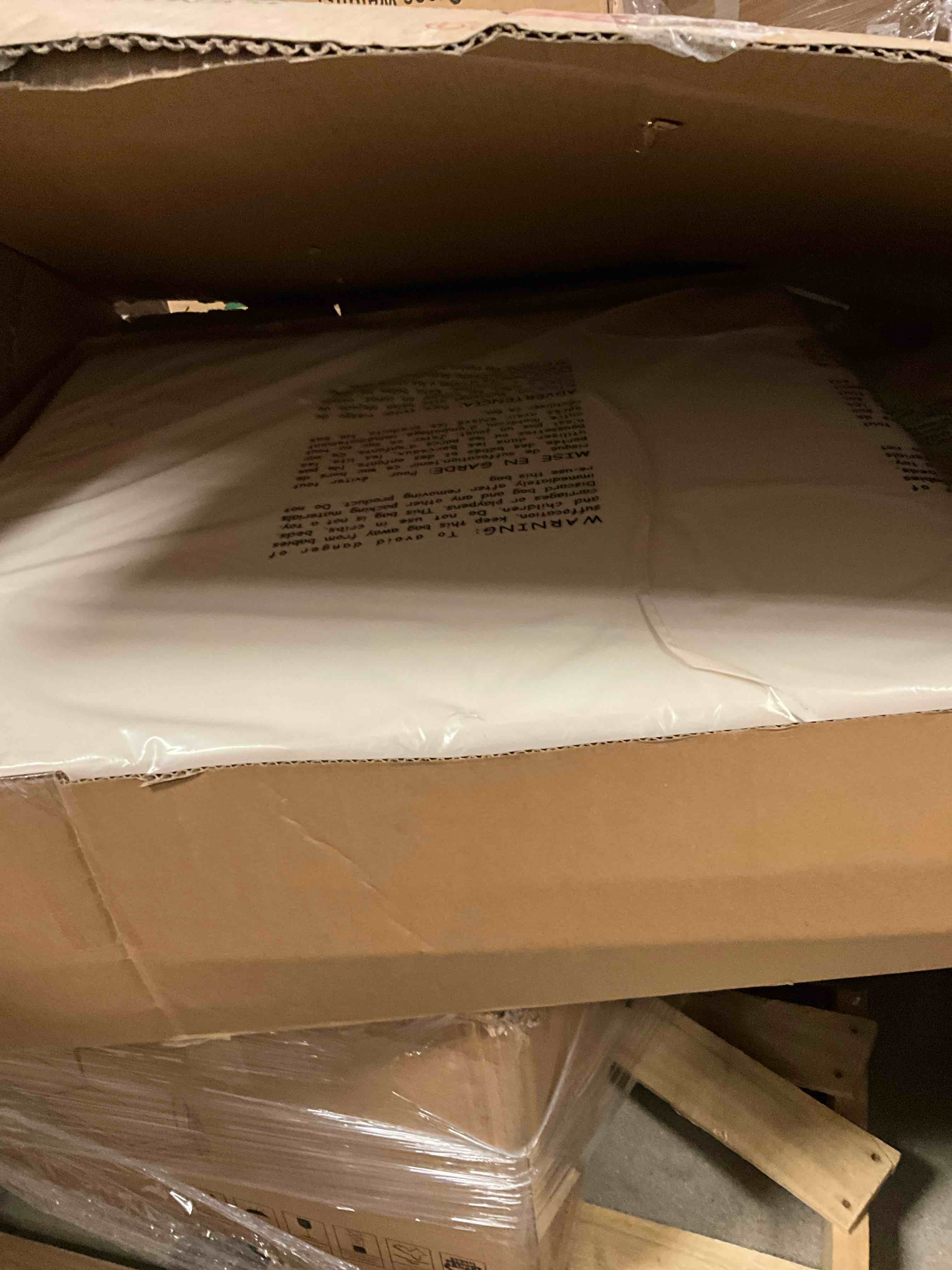 https://s3.amazonaws.com/lotting-images-prod/bidfta/BRN3969682_1777921327871.jpeg