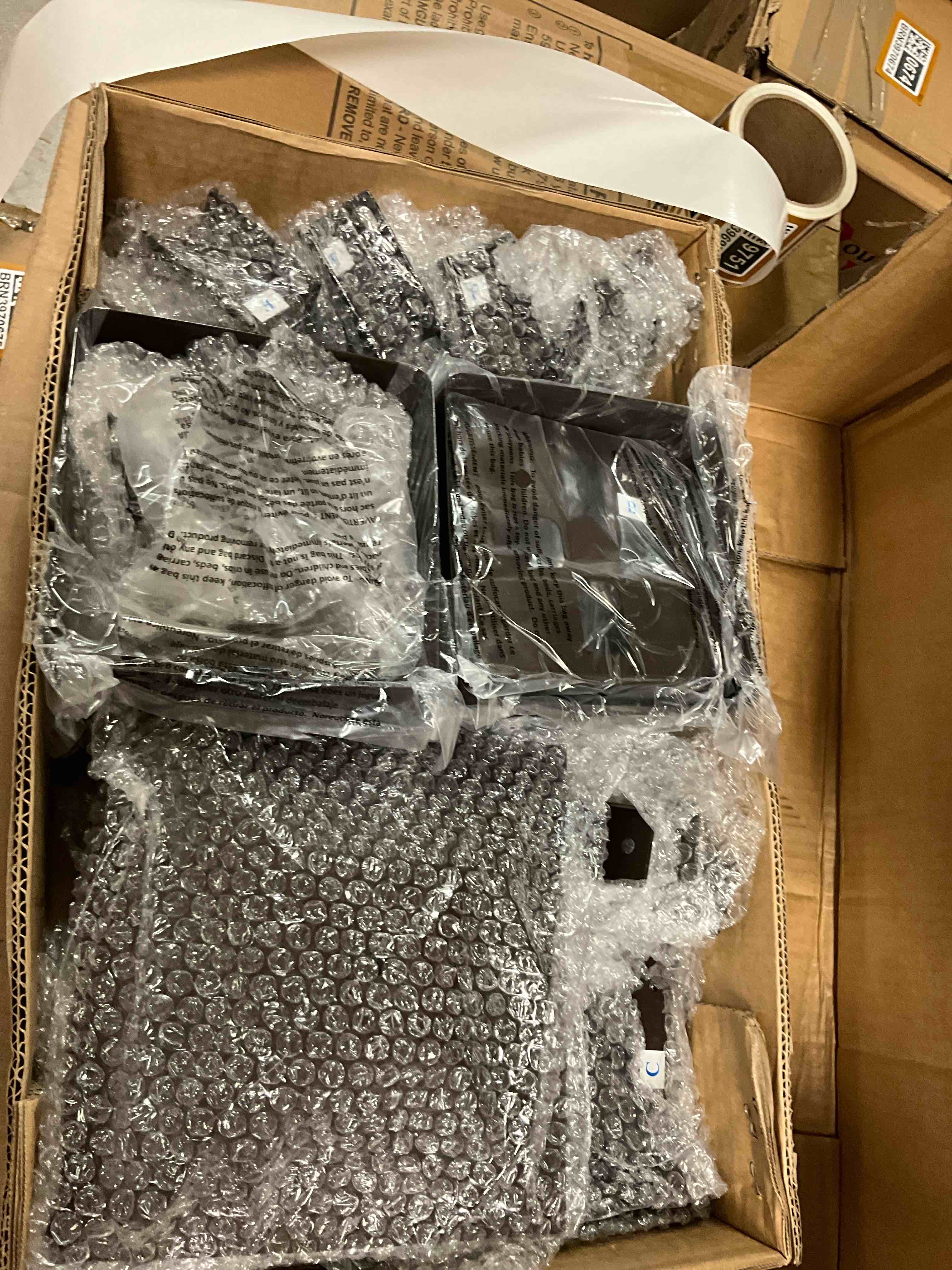 https://s3.amazonaws.com/lotting-images-prod/bidfta/BRN3969744_1778097854477.jpeg