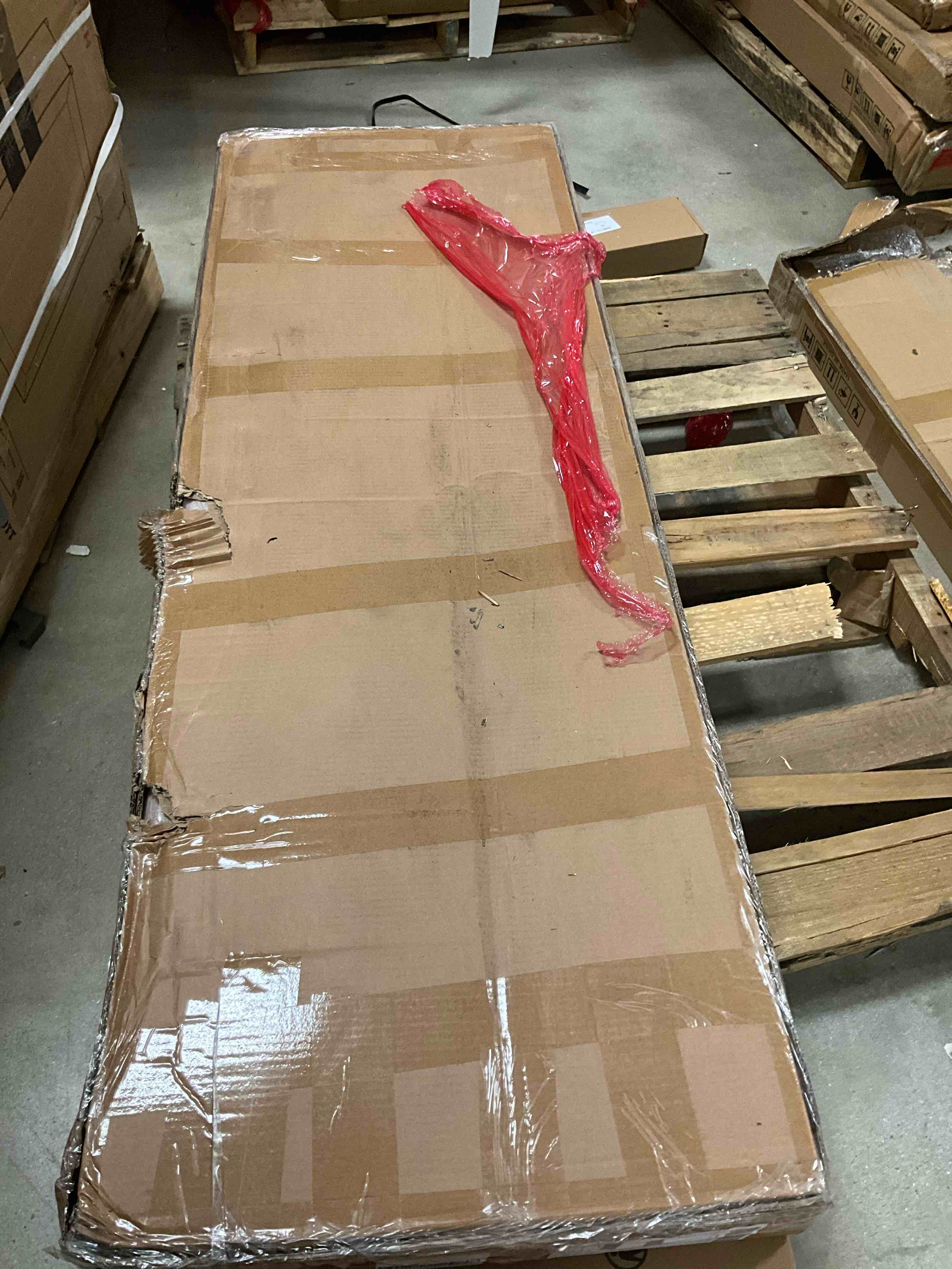 https://s3.amazonaws.com/lotting-images-prod/bidfta/BRN3969749_1778101236982.jpeg