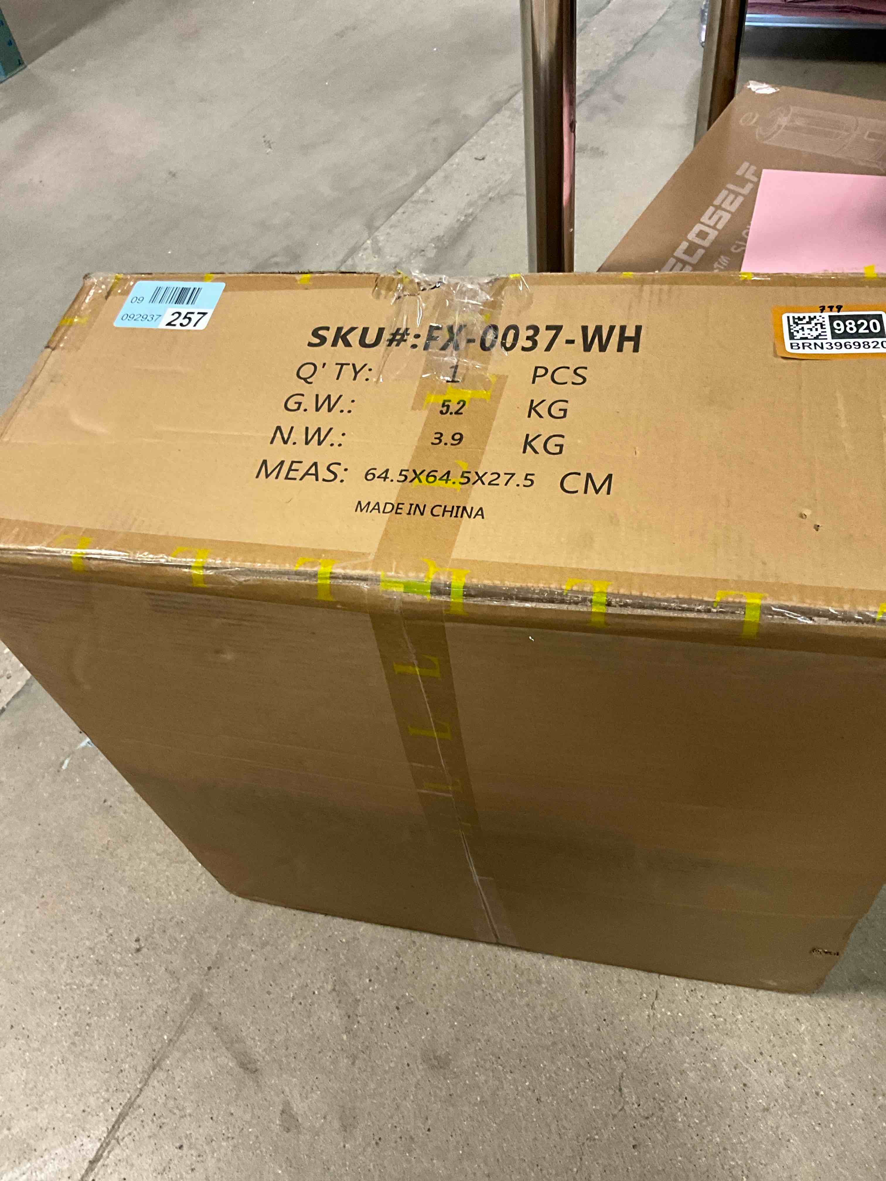 https://s3.amazonaws.com/lotting-images-prod/bidfta/BRN3969820_1778174906382.jpeg