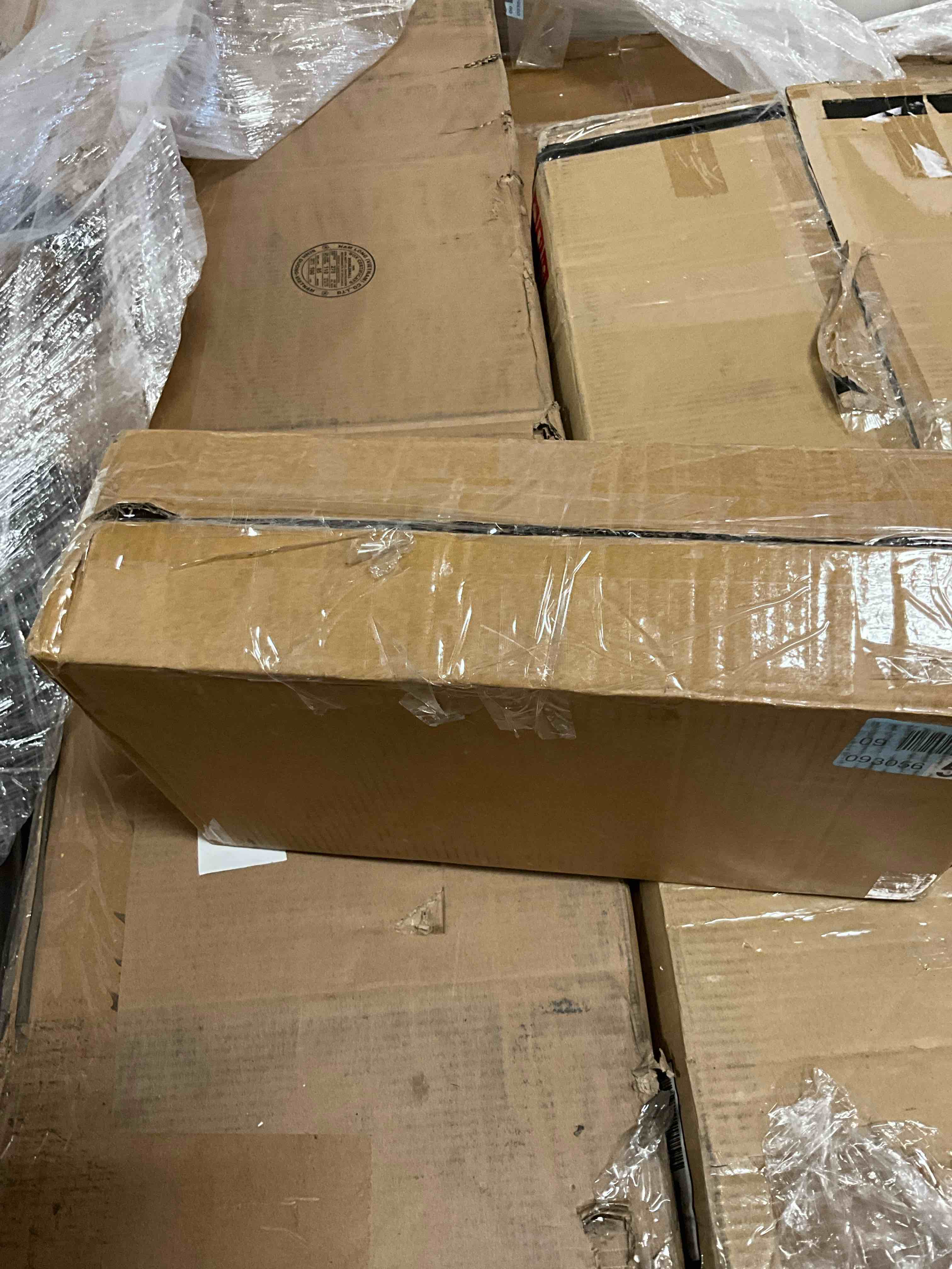 https://s3.amazonaws.com/lotting-images-prod/bidfta/BRN3969837_1778257706338.jpeg