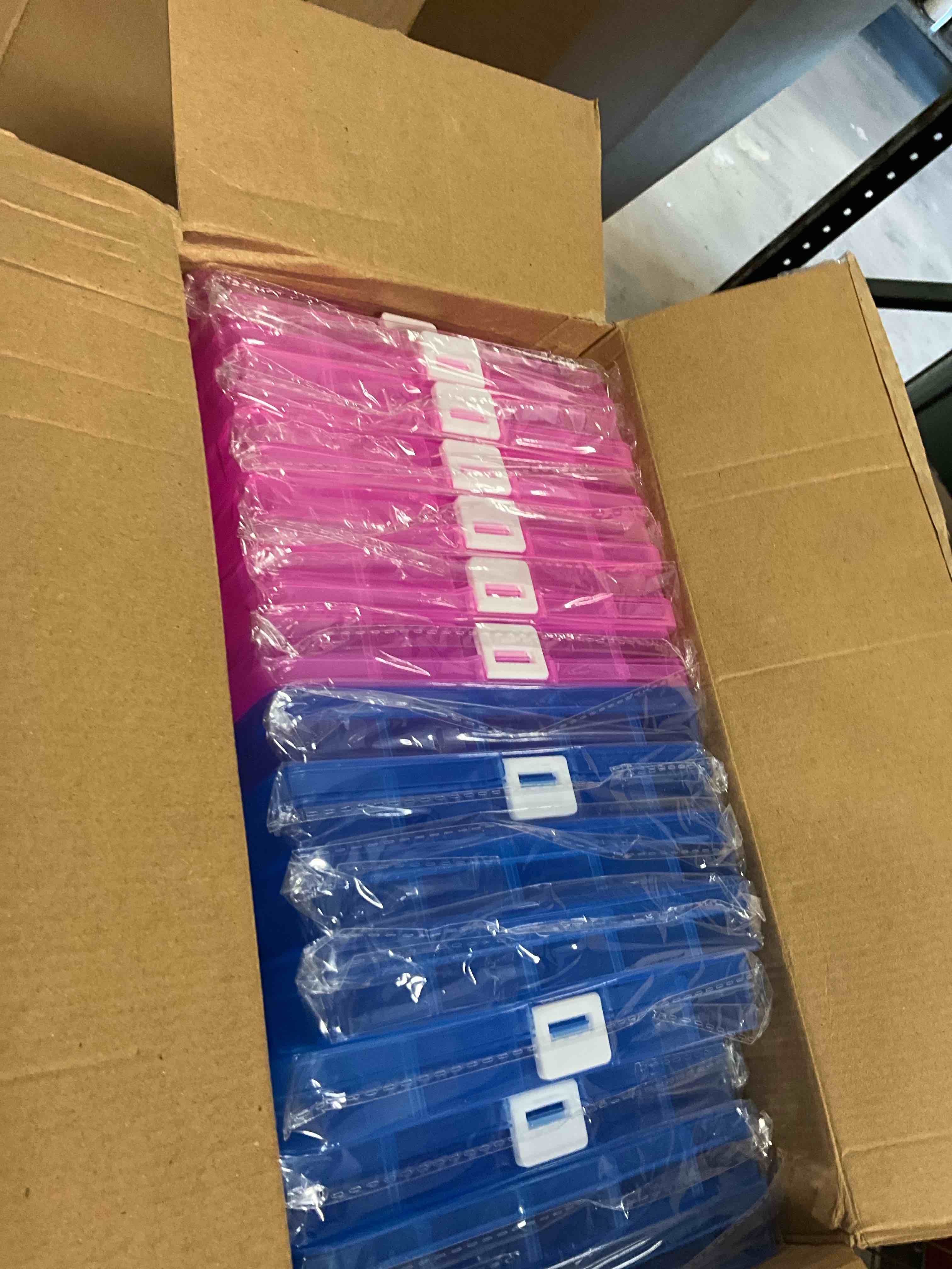 https://s3.amazonaws.com/lotting-images-prod/bidfta/BRN3969941_1778596026573.jpeg