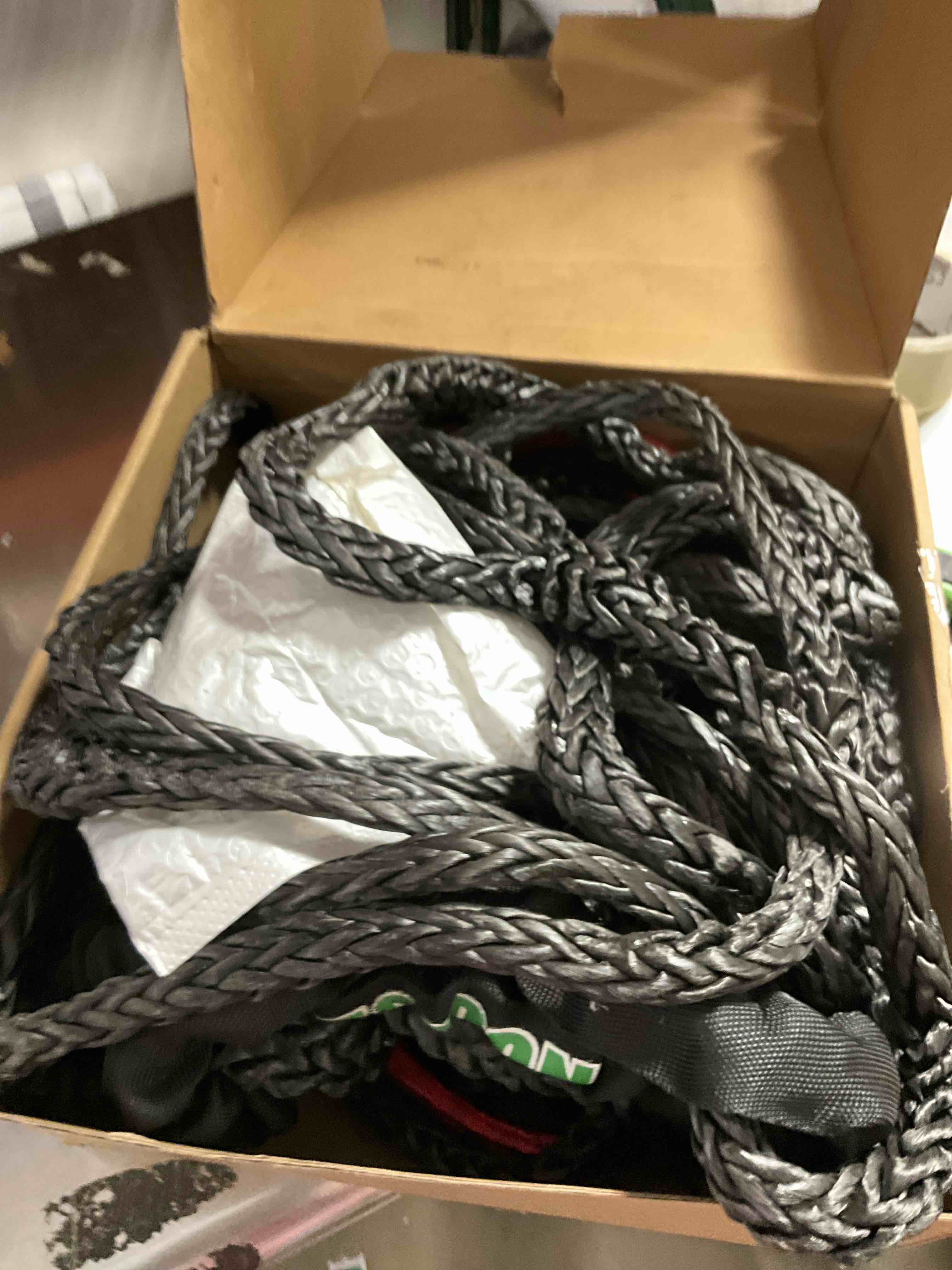 https://s3.amazonaws.com/lotting-images-prod/bidfta/BRN3969949_1778598954909.jpeg