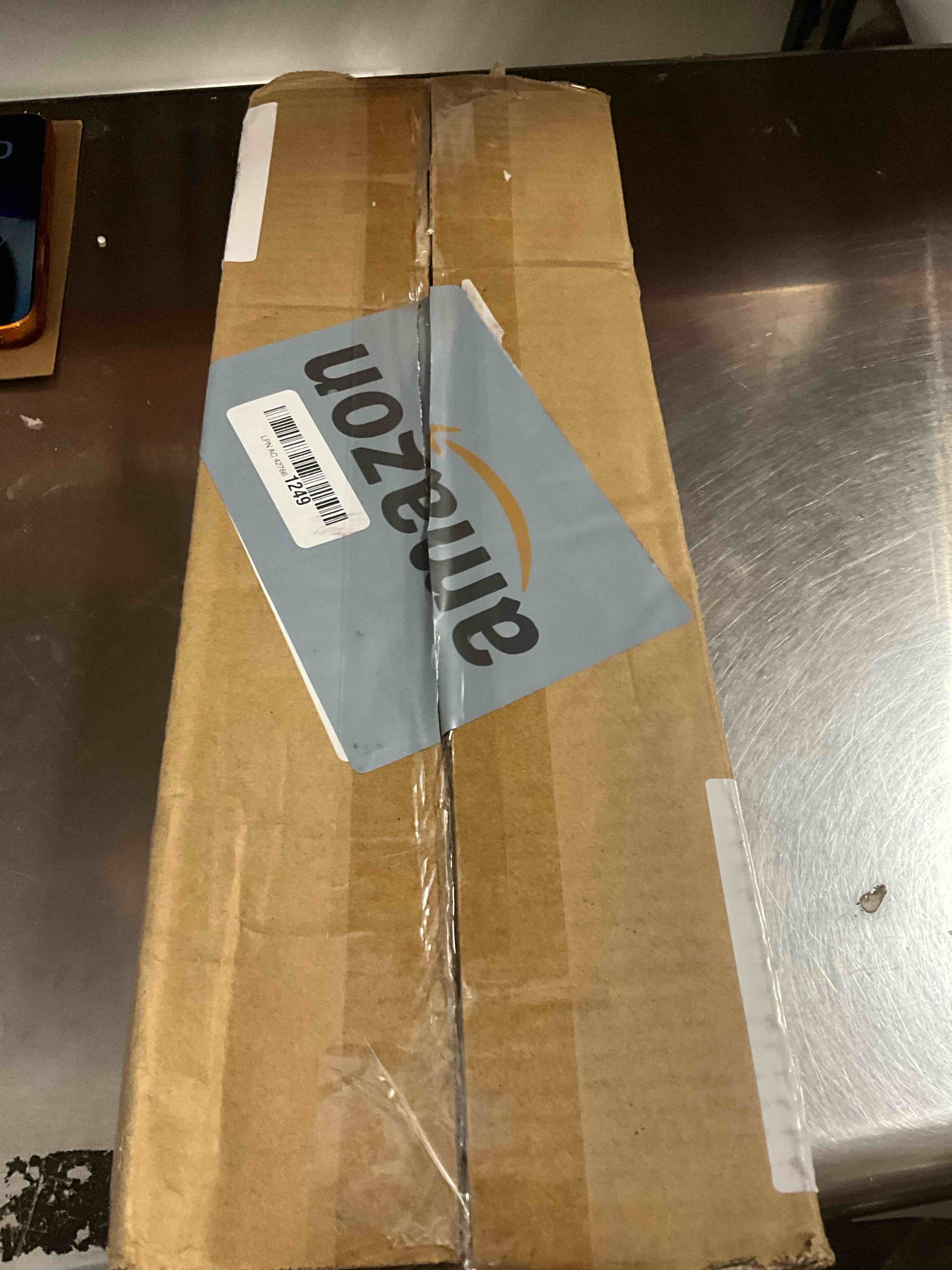 https://s3.amazonaws.com/lotting-images-prod/bidfta/BRN3969951_1778599856868.jpeg