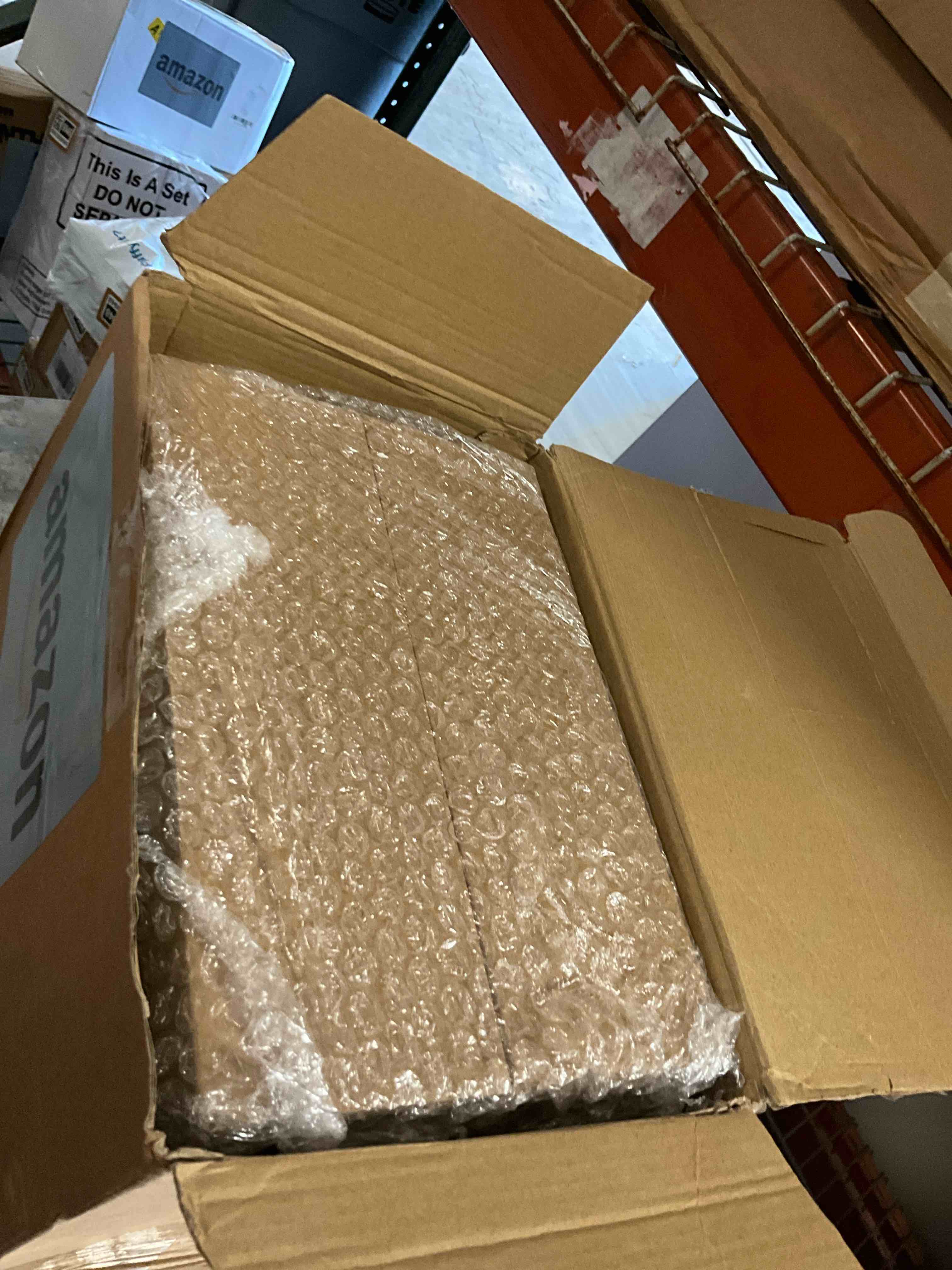 https://s3.amazonaws.com/lotting-images-prod/bidfta/BRN3969953_1778600734235.jpeg