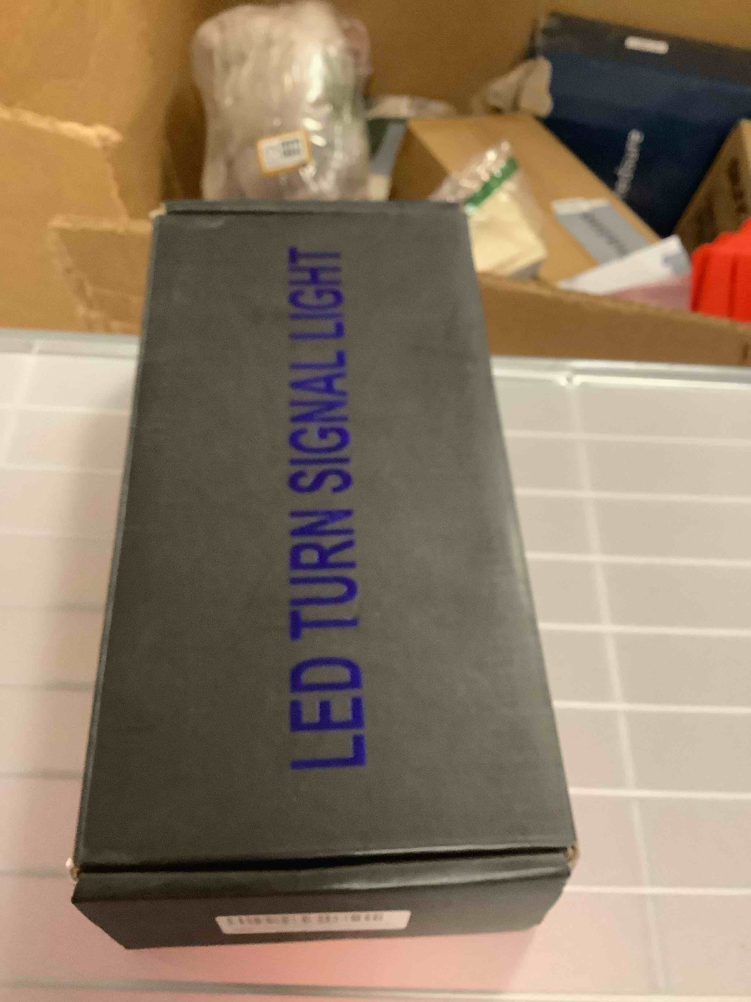 https://s3.amazonaws.com/lotting-images-prod/bidfta/BRN3970179_1777573670141.jpeg