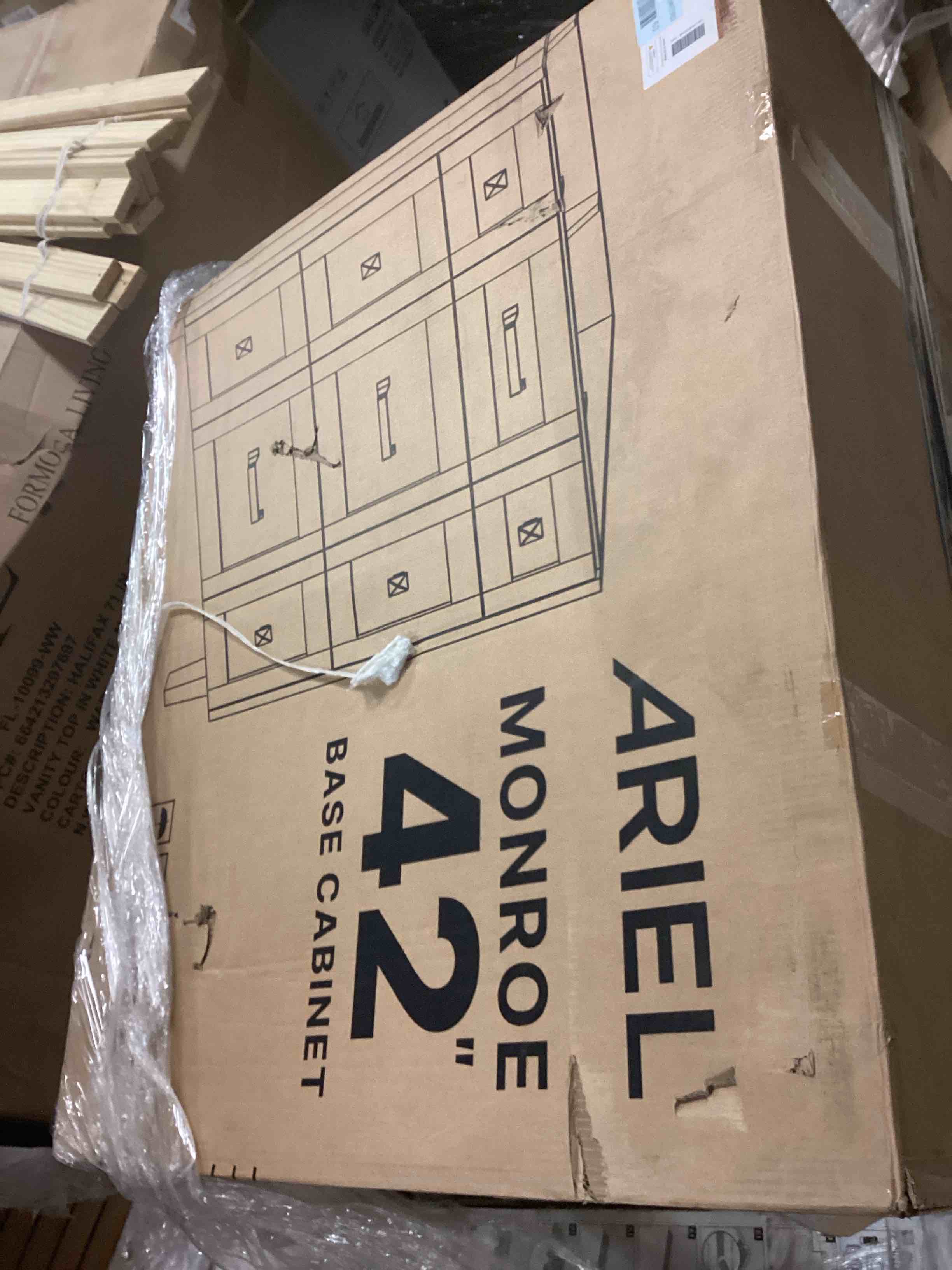 https://s3.amazonaws.com/lotting-images-prod/bidfta/BRN3970651_1777909163728.jpeg