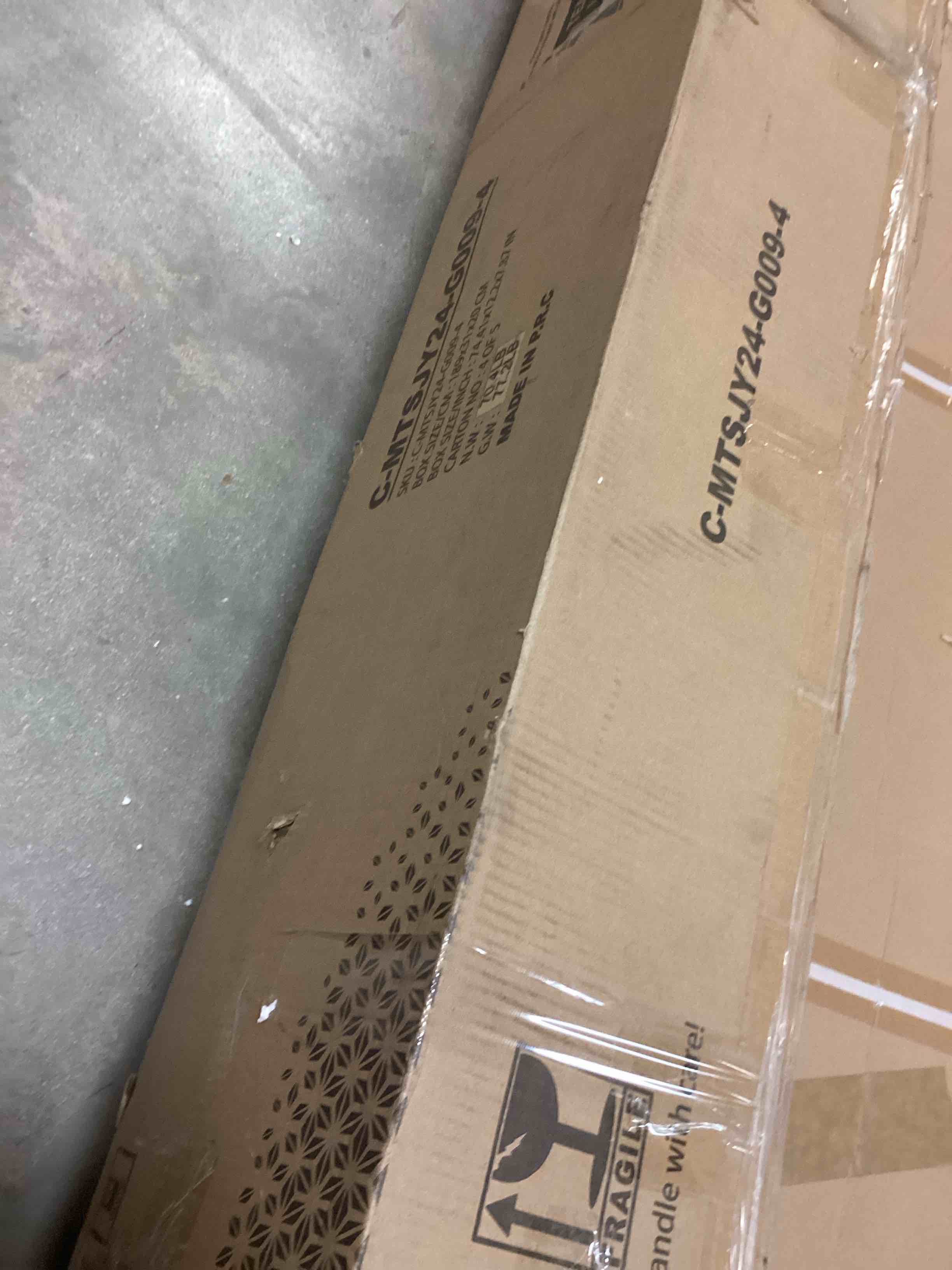 https://s3.amazonaws.com/lotting-images-prod/bidfta/BRN3970693_1777996706606.jpeg