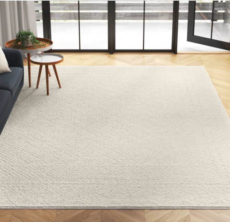 Calve vory/Off- White Area Rug 