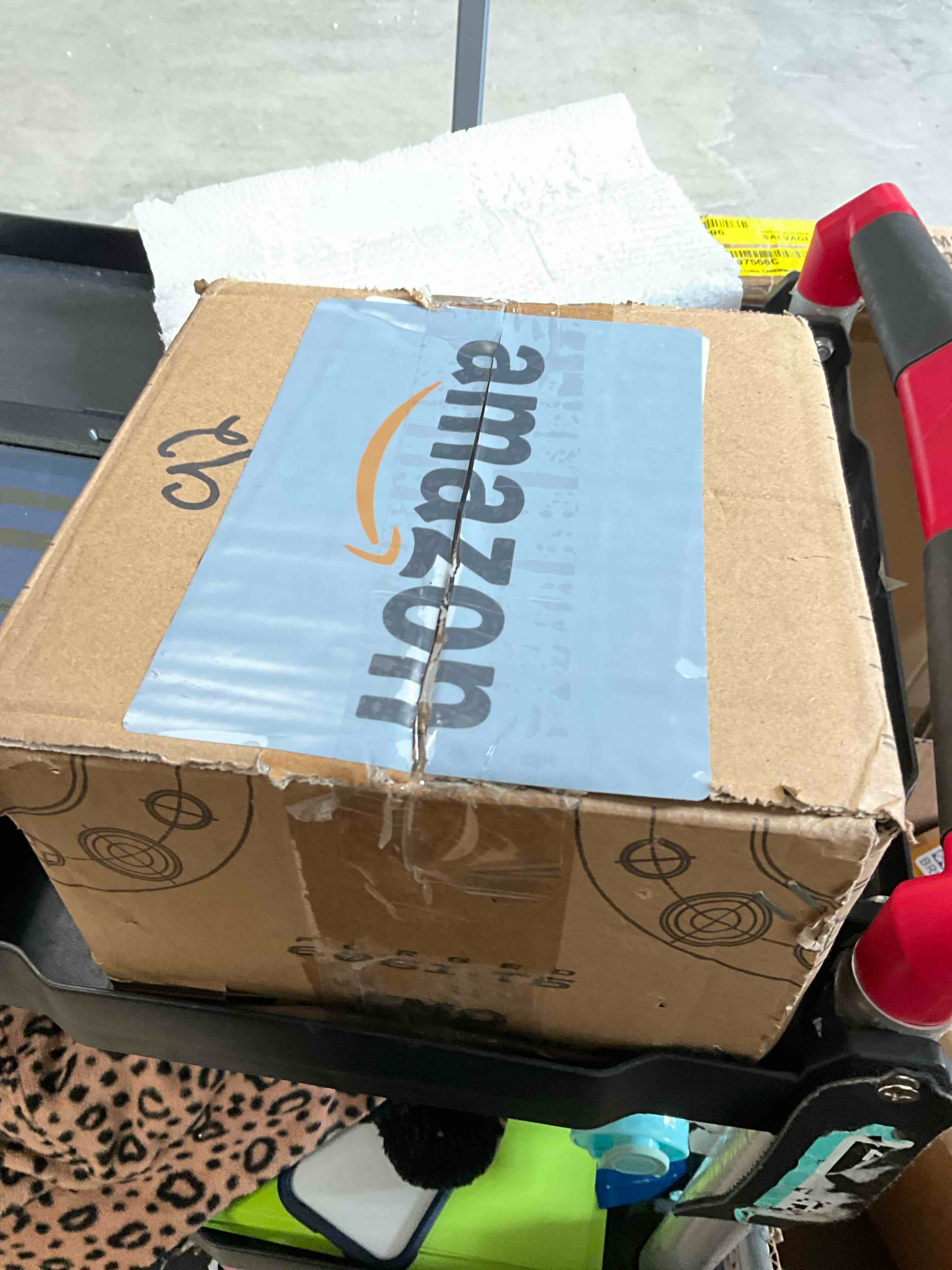 https://s3.amazonaws.com/lotting-images-prod/bidfta/BRN3970786_1778086153201.jpeg