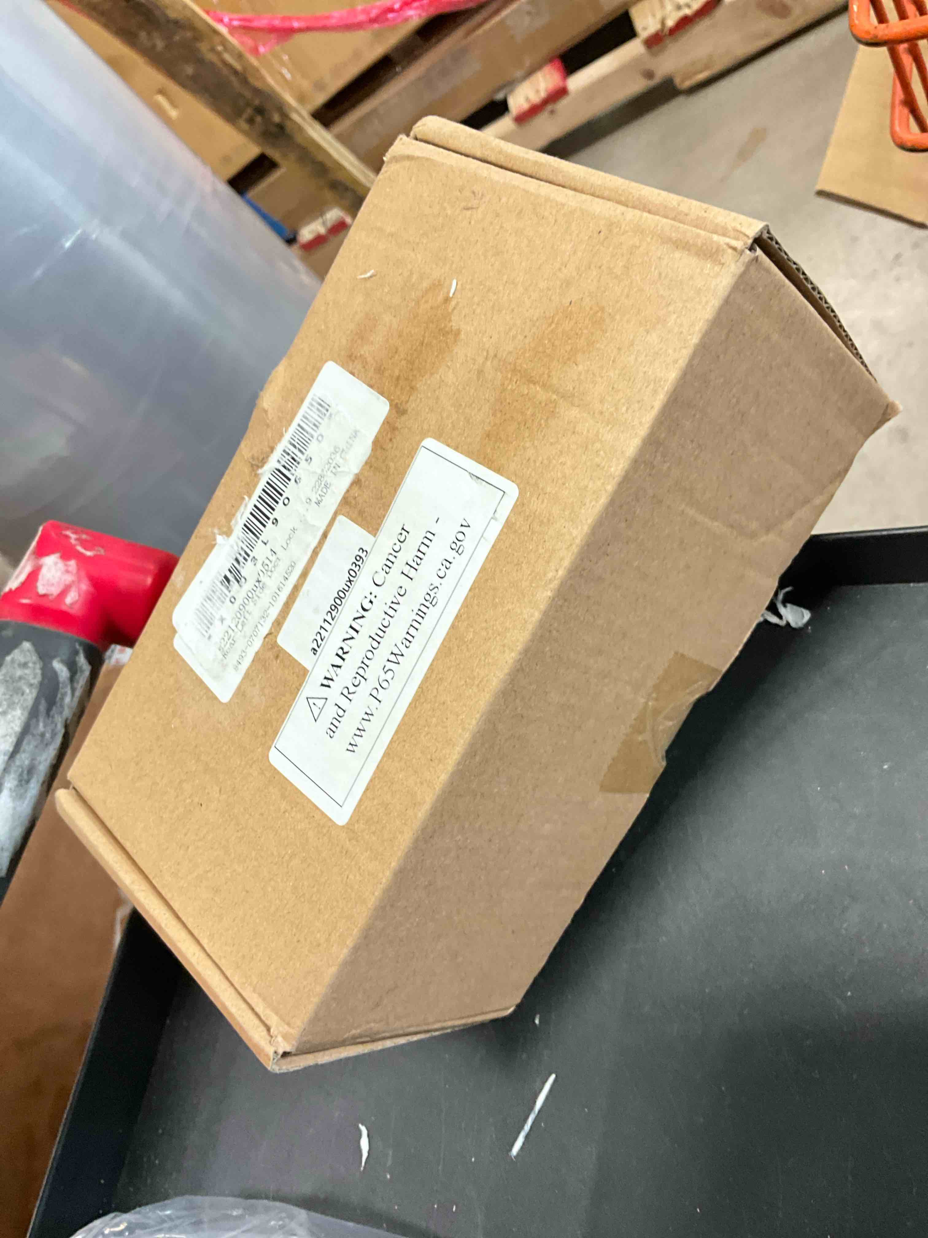 https://s3.amazonaws.com/lotting-images-prod/bidfta/BRN3970980_1778167553471.jpeg