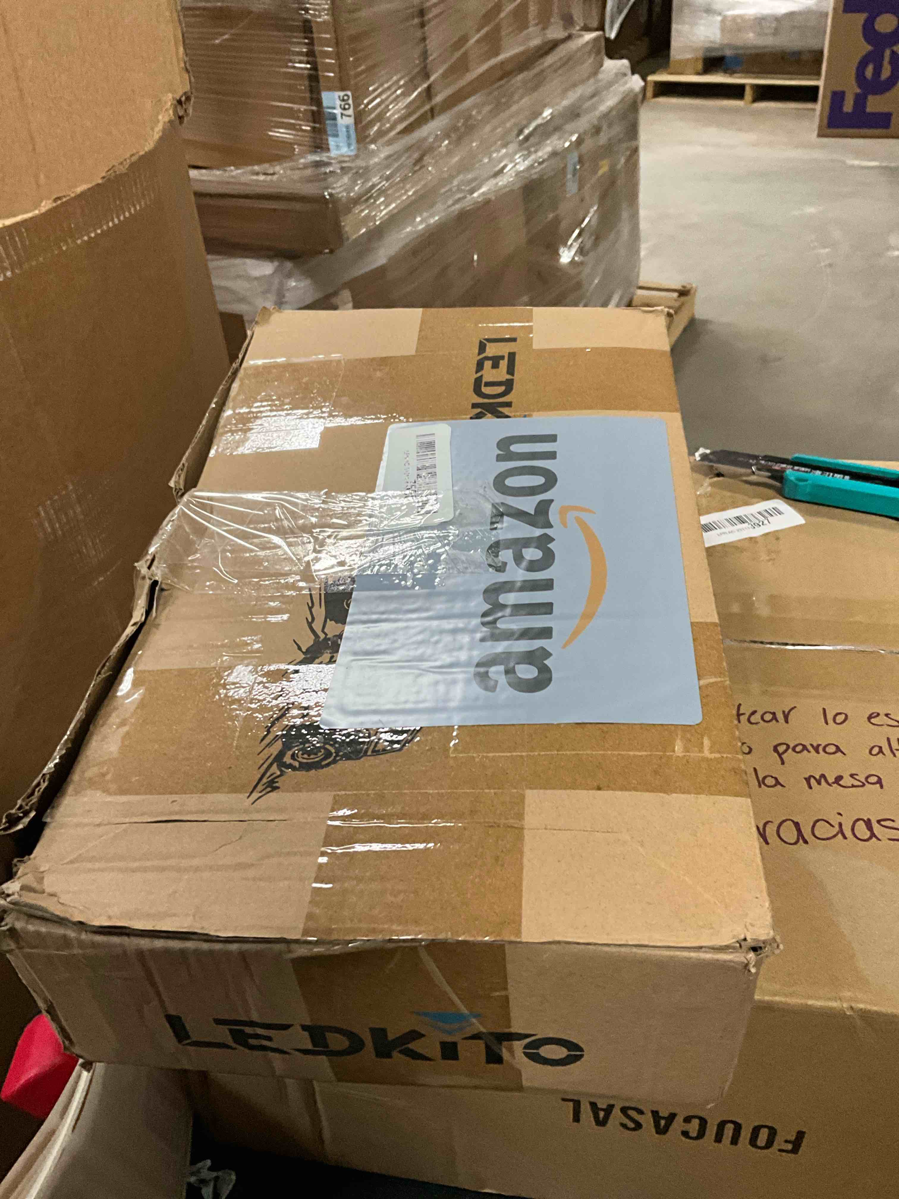 https://s3.amazonaws.com/lotting-images-prod/bidfta/BRN3971600_1778509389663.jpeg
