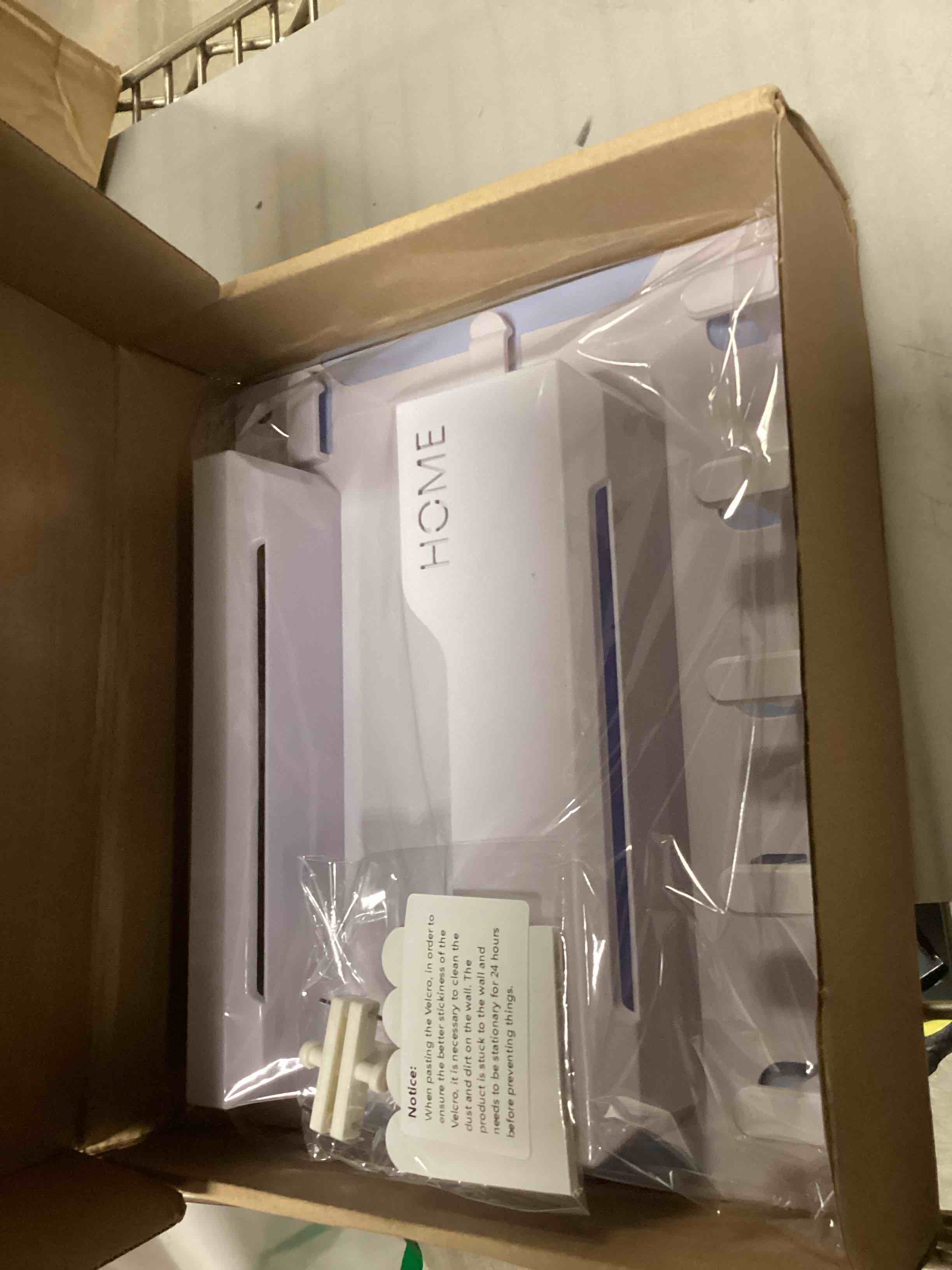 https://s3.amazonaws.com/lotting-images-prod/bidfta/BRN3971763_1778595089067.jpeg