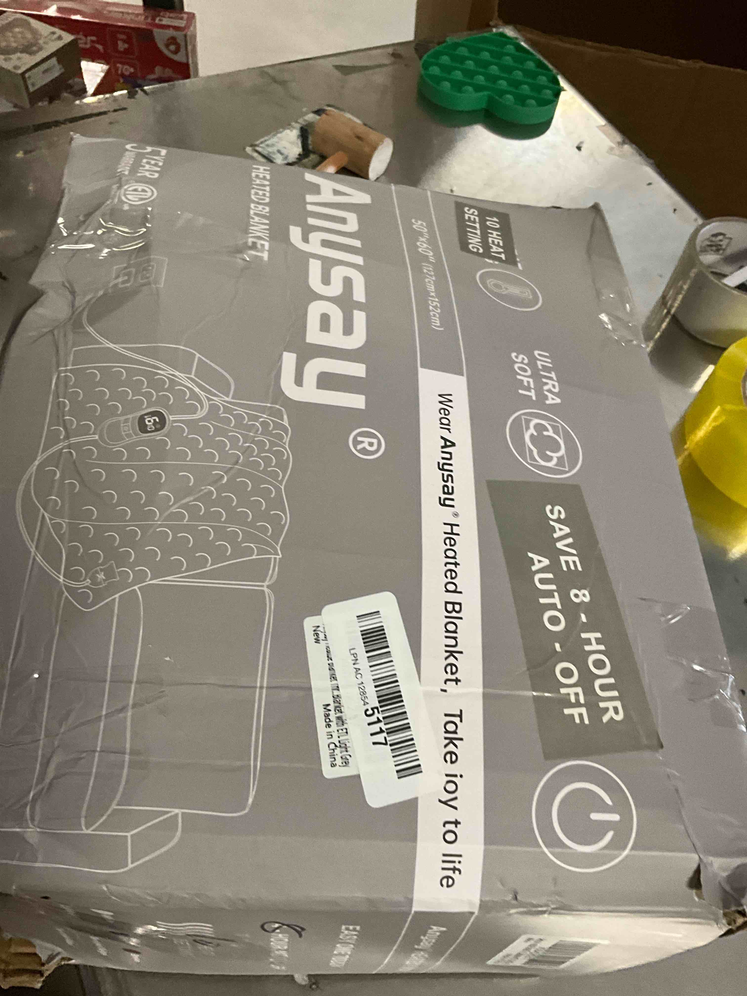 https://s3.amazonaws.com/lotting-images-prod/bidfta/BRN3971858_1778683754943.jpeg