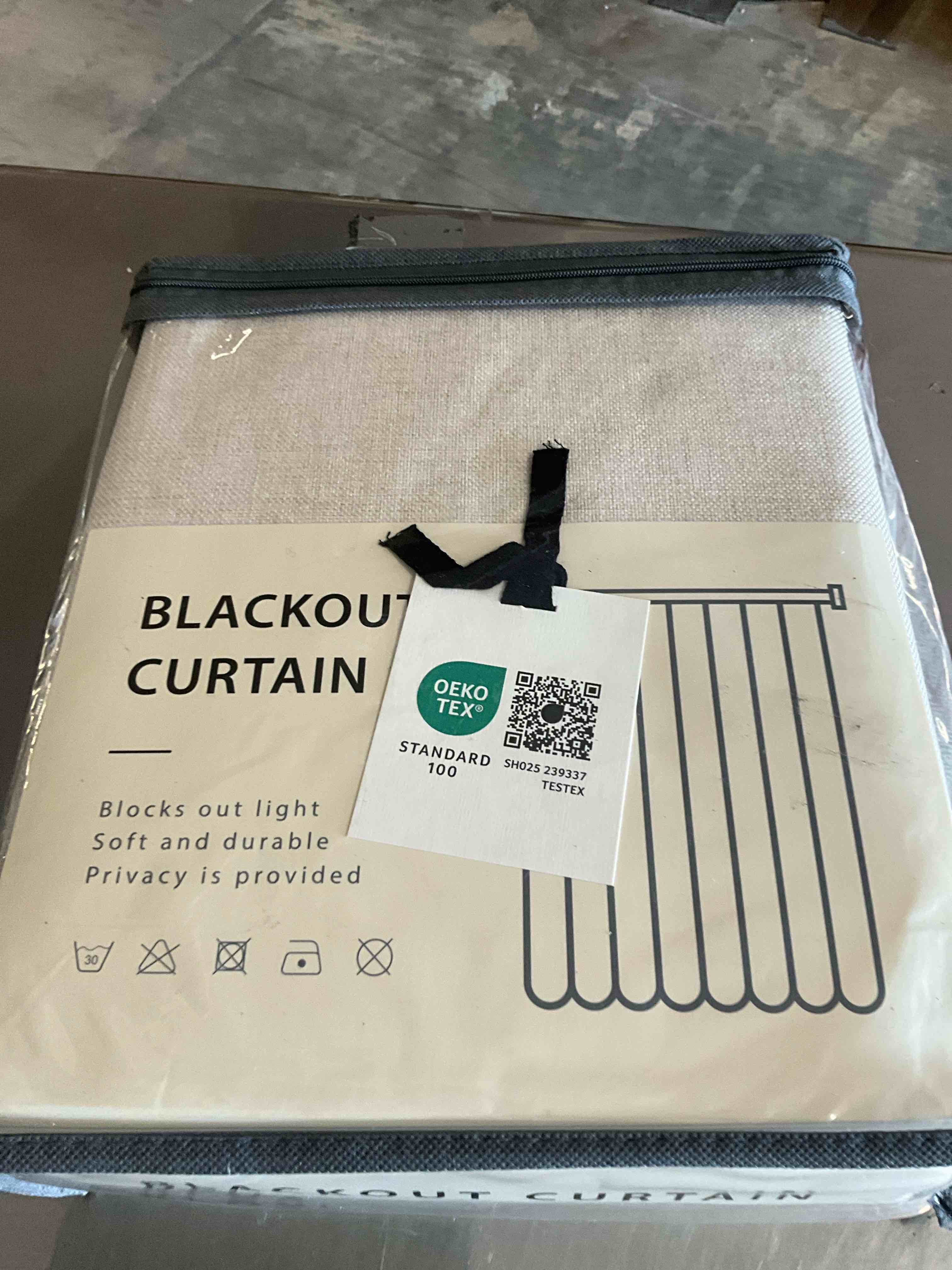 https://s3.amazonaws.com/lotting-images-prod/bidfta/BRN3971869_1778692973982.jpeg