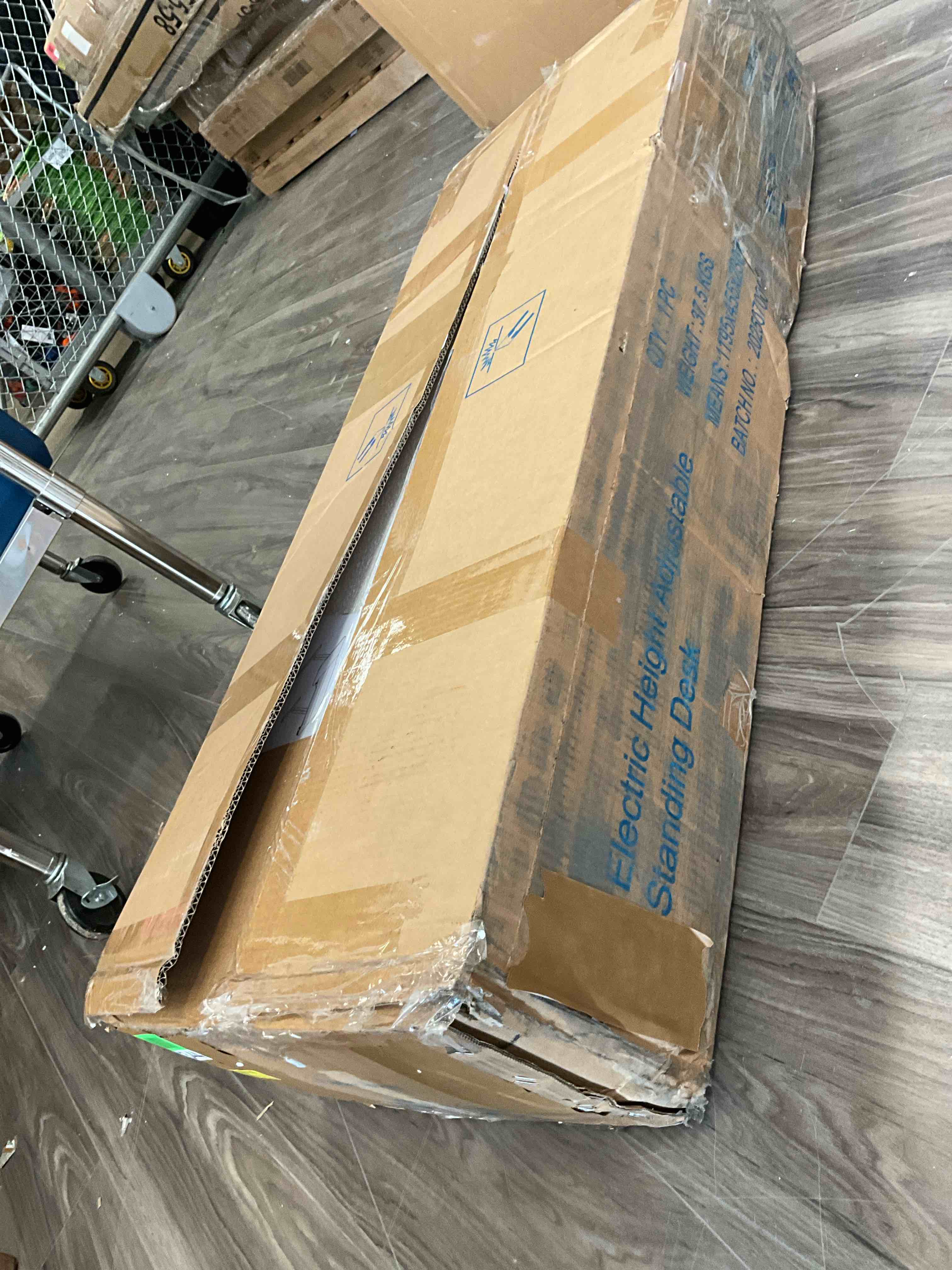 https://s3.amazonaws.com/lotting-images-prod/bidfta/BRN3973216_1777044573611.jpeg