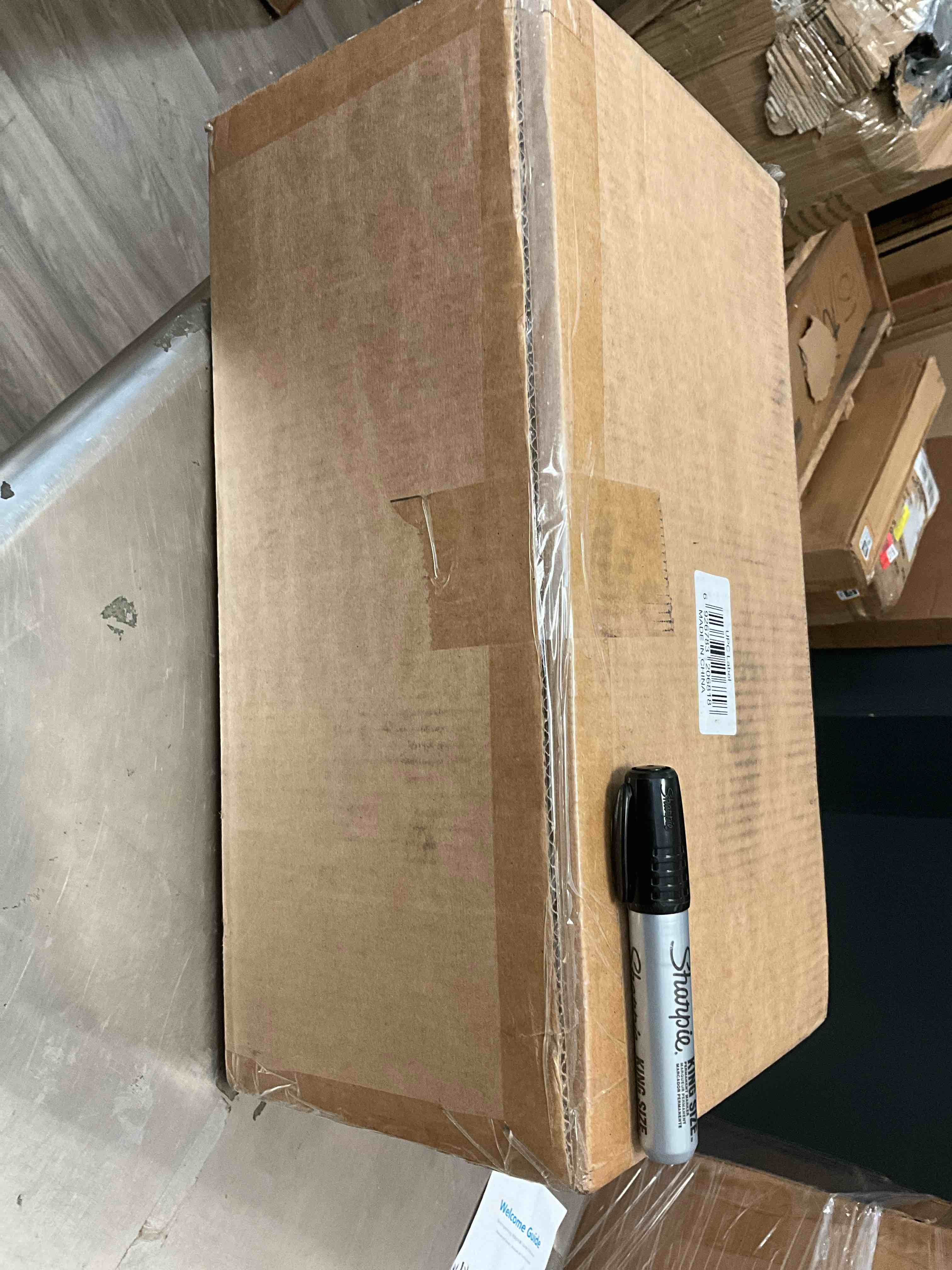 https://s3.amazonaws.com/lotting-images-prod/bidfta/BRN3973573_1777396171306.jpeg