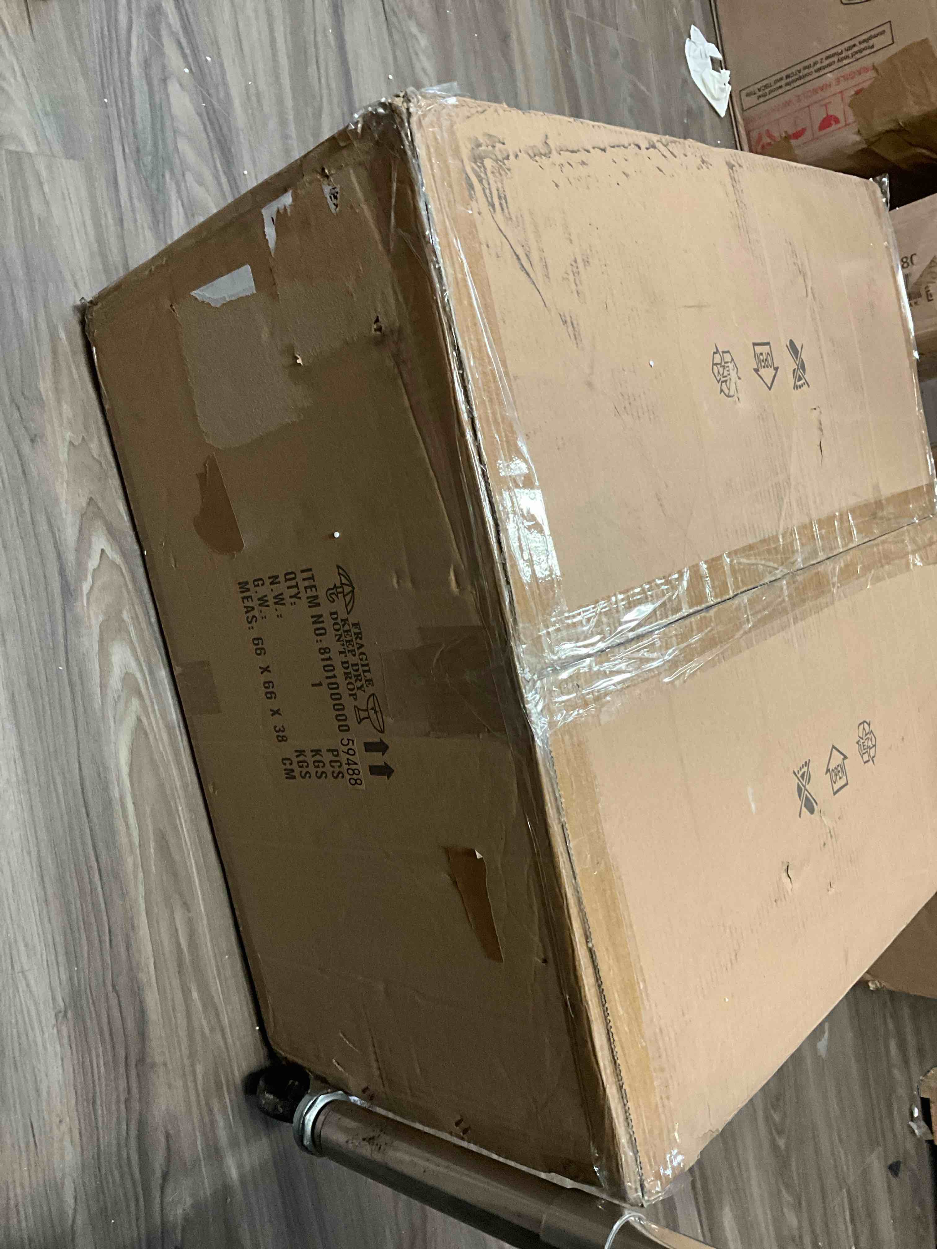 https://s3.amazonaws.com/lotting-images-prod/bidfta/BRN3973577_1777398344113.jpeg