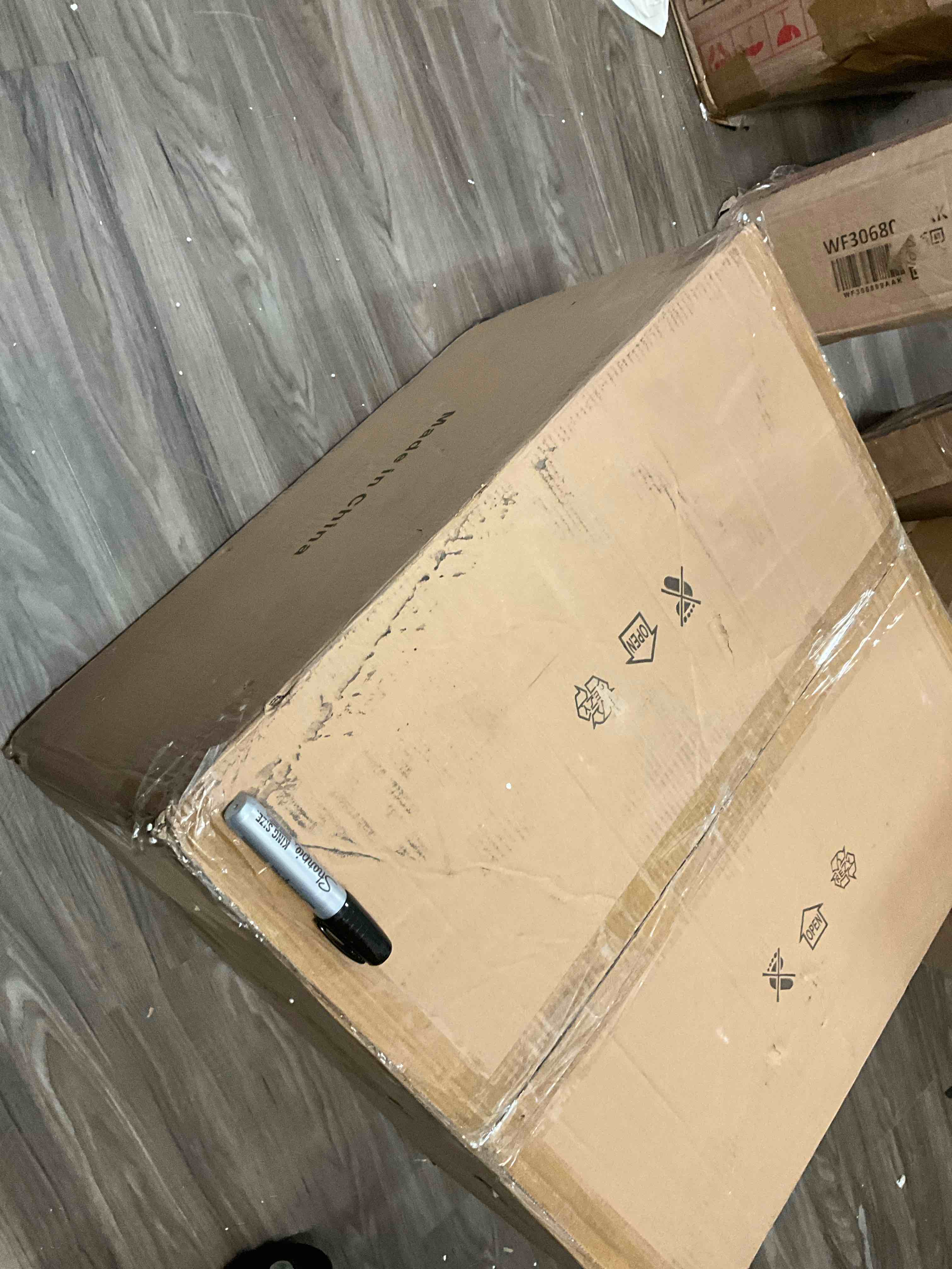 https://s3.amazonaws.com/lotting-images-prod/bidfta/BRN3973577_1777398356689.jpeg