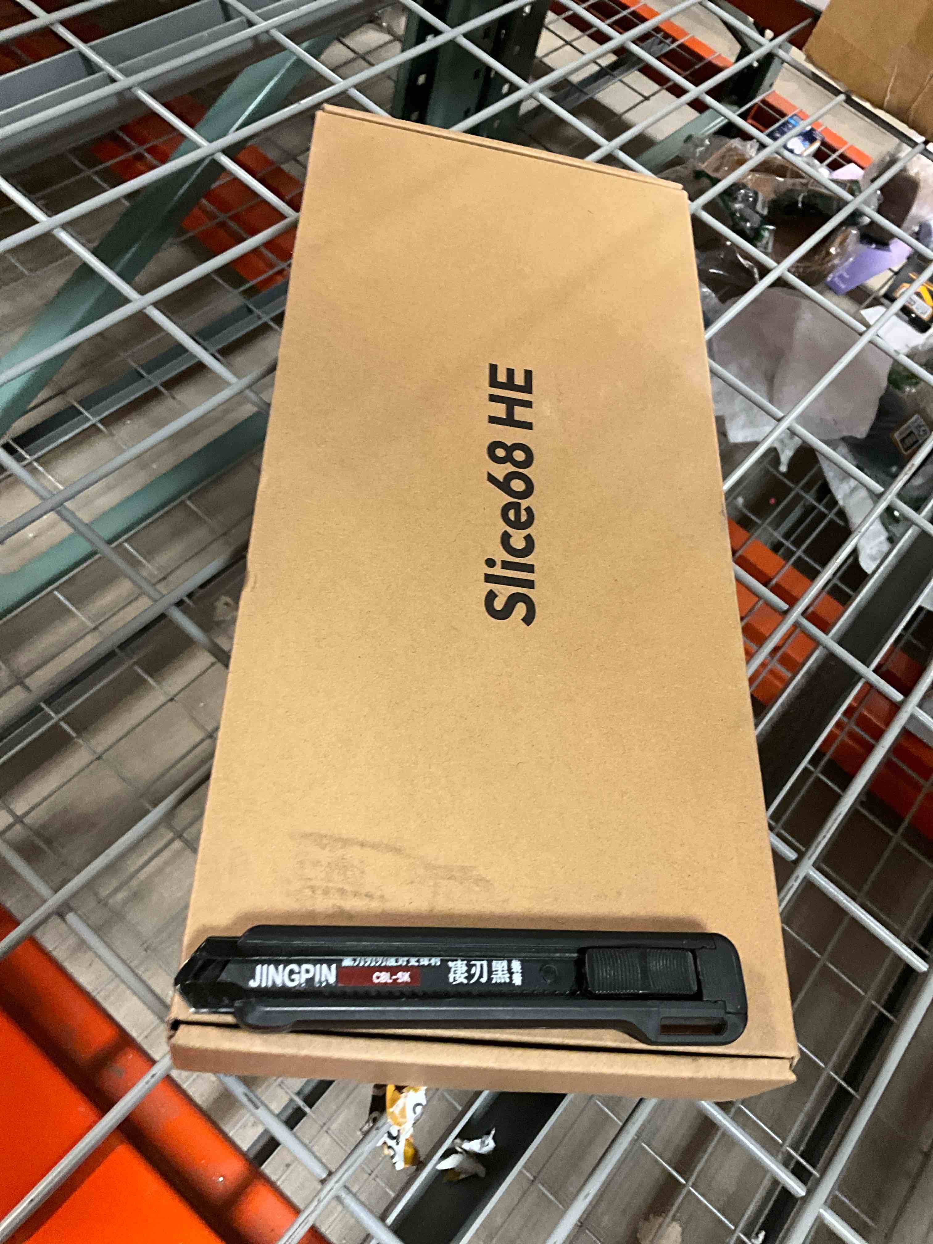https://s3.amazonaws.com/lotting-images-prod/bidfta/BRN3973623_1777557212947.jpeg
