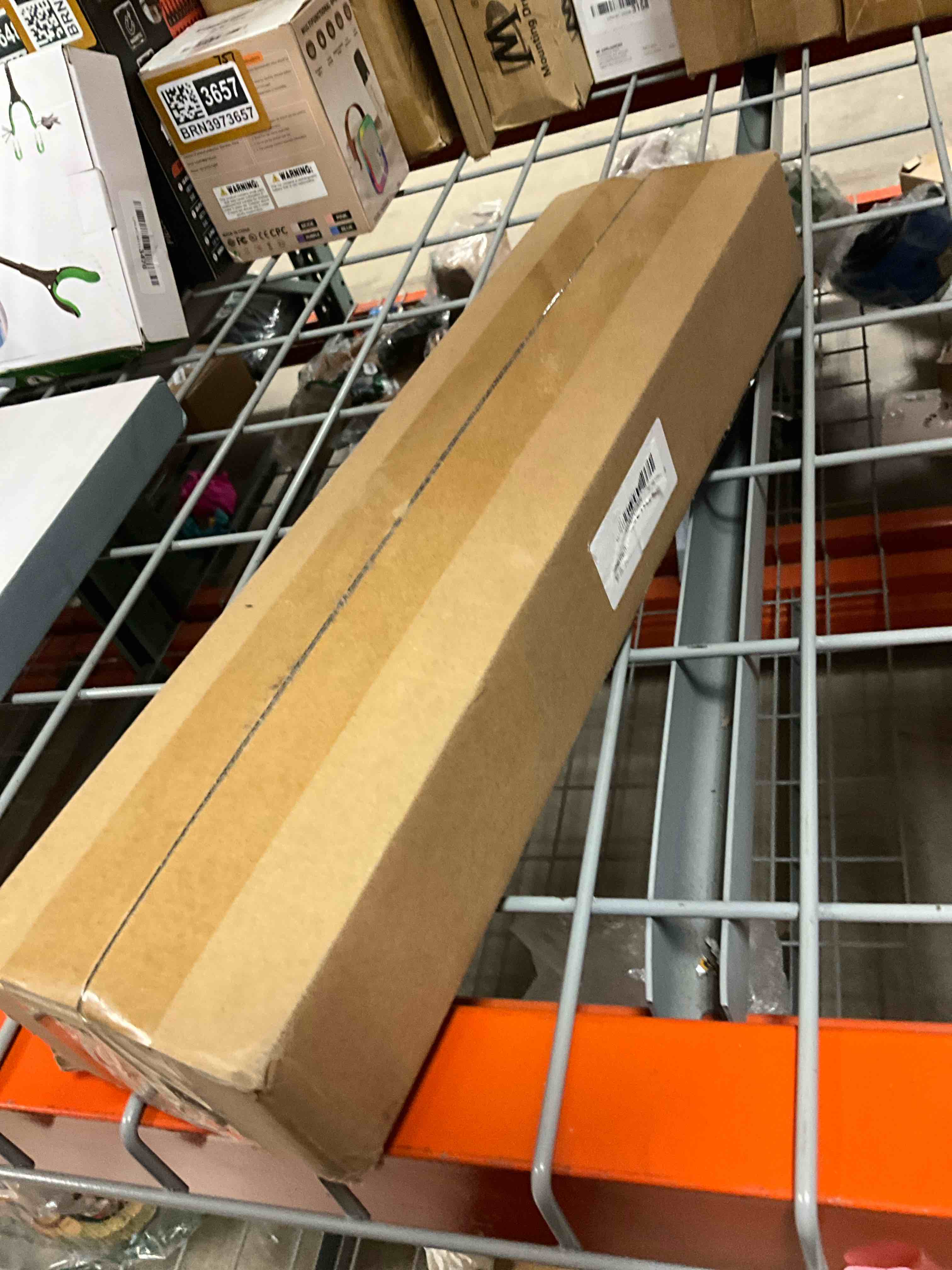 https://s3.amazonaws.com/lotting-images-prod/bidfta/BRN3973668_1777565619464.jpeg