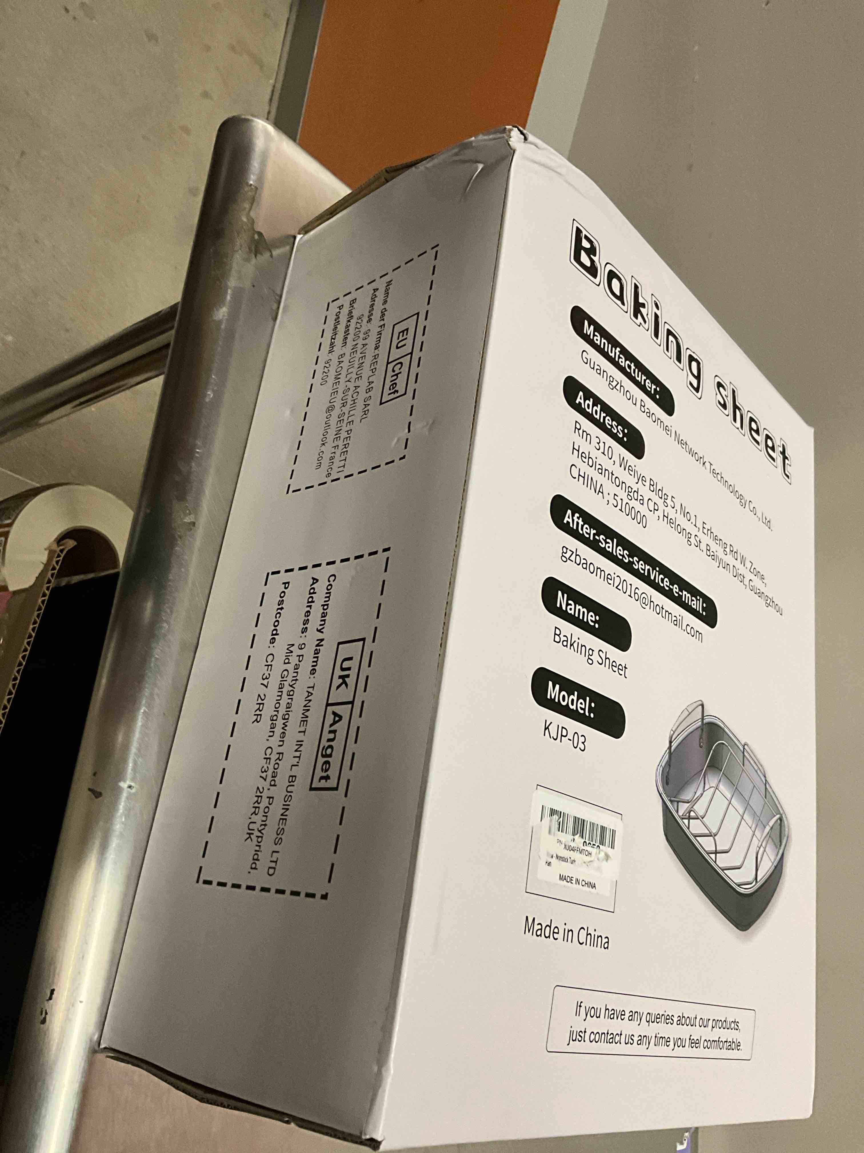 https://s3.amazonaws.com/lotting-images-prod/bidfta/BRN3973732_1777644058855.jpeg