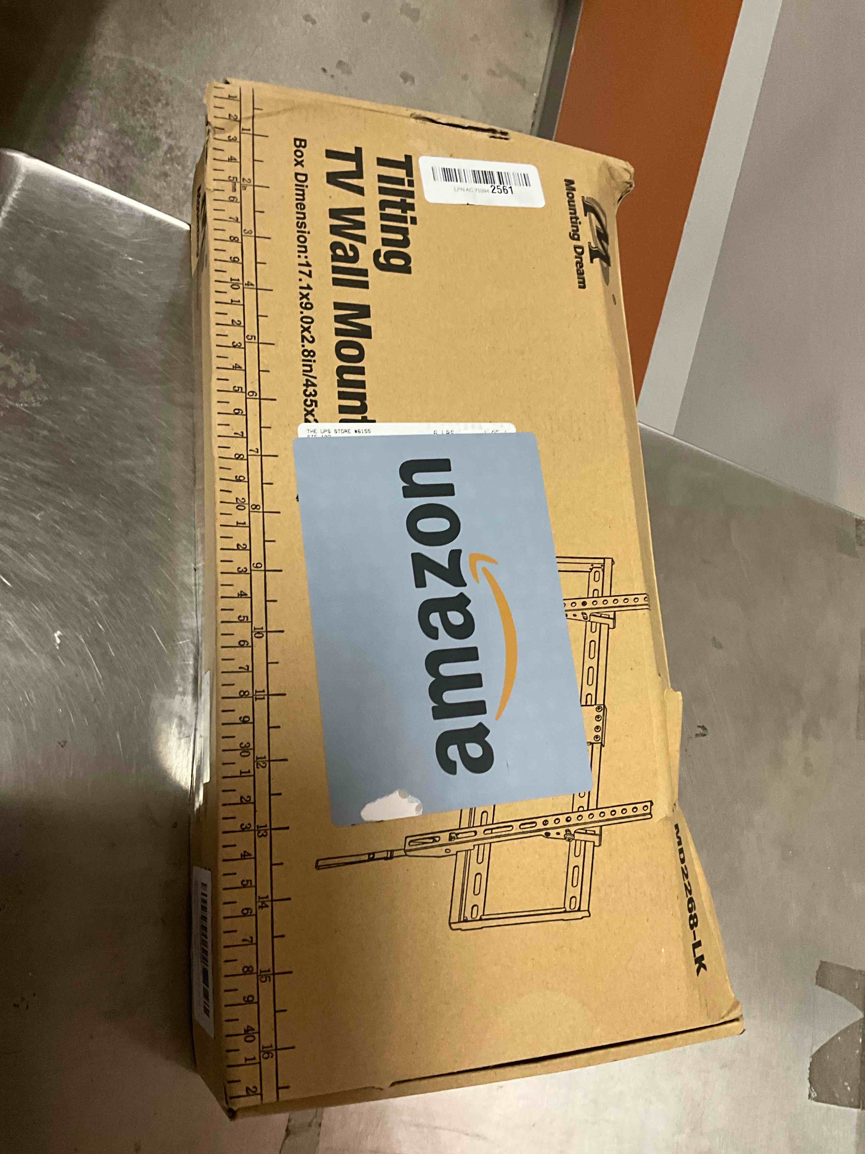 https://s3.amazonaws.com/lotting-images-prod/bidfta/BRN3973740_1777645727979.jpeg
