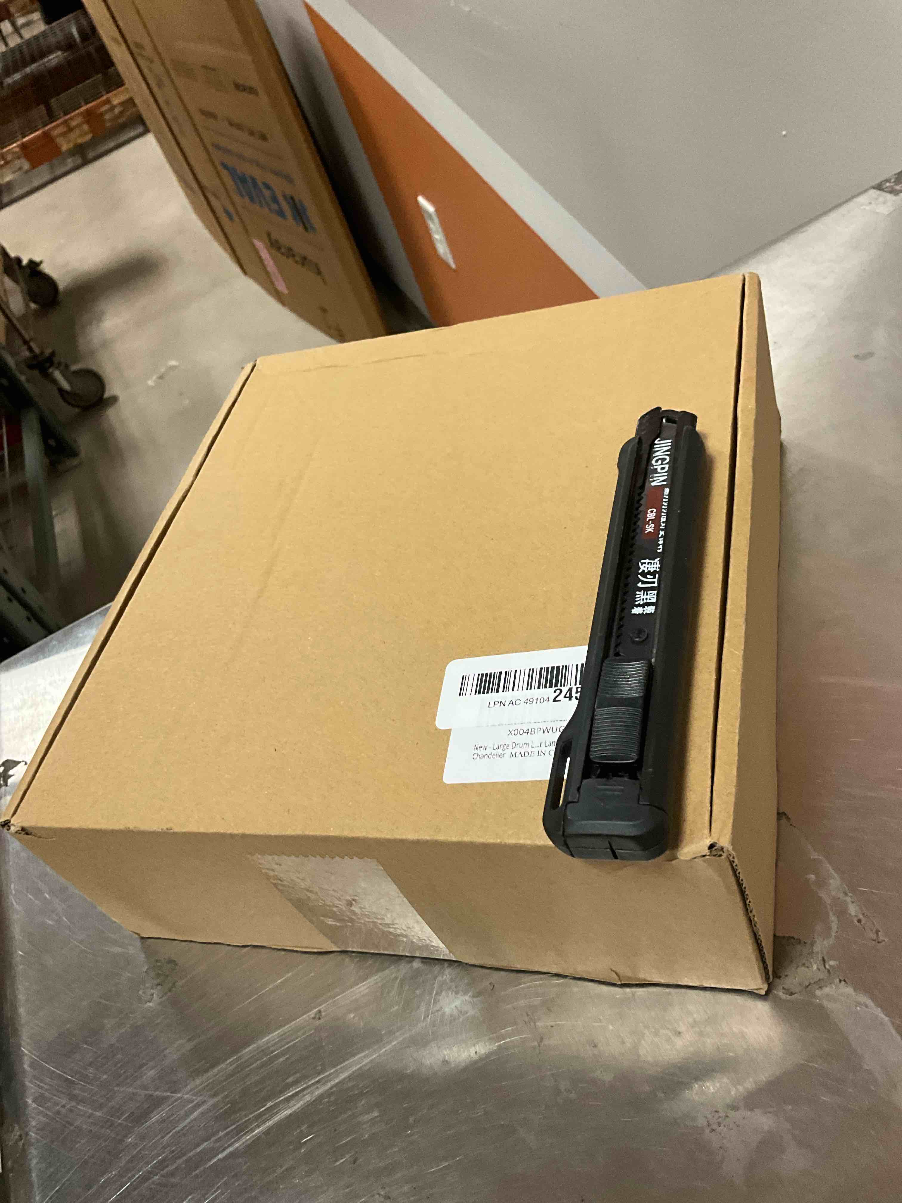 https://s3.amazonaws.com/lotting-images-prod/bidfta/BRN3973746_1777646784905.jpeg