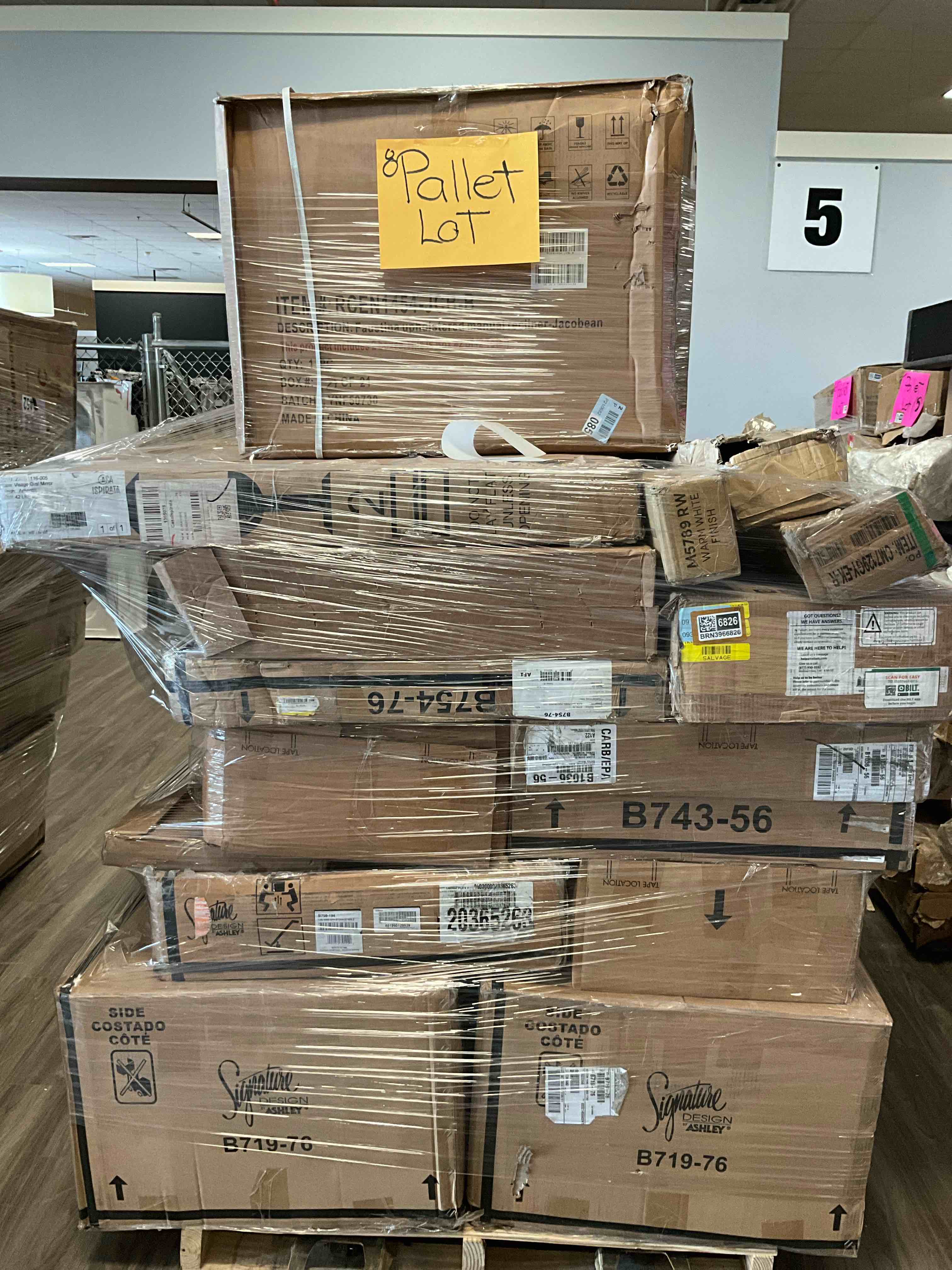 PALLET LOT OF ASSORTED INCOMPLETE FURNITURE 