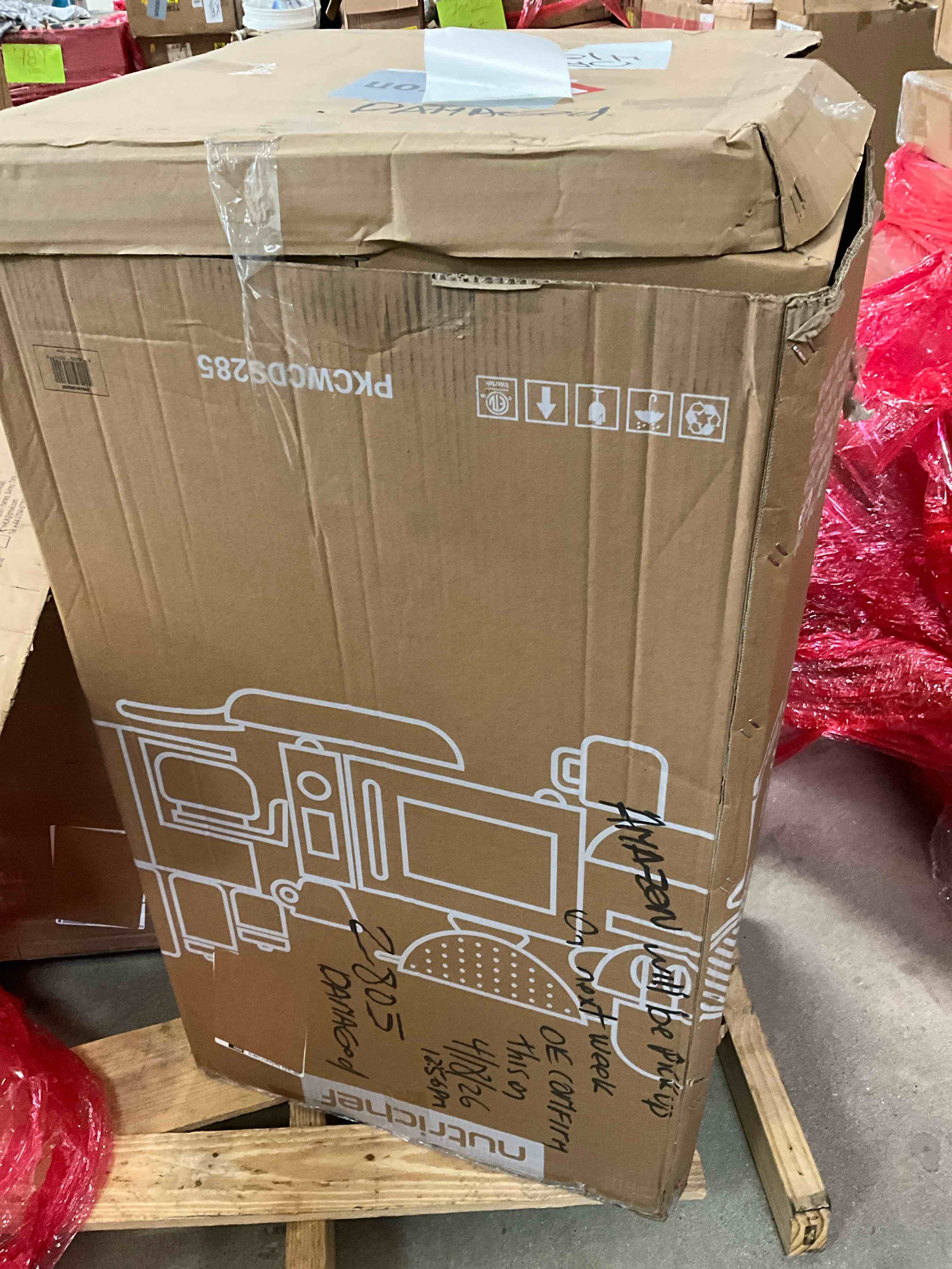 https://s3.amazonaws.com/lotting-images-prod/bidfta/BRN3974101_1778091914534.jpeg