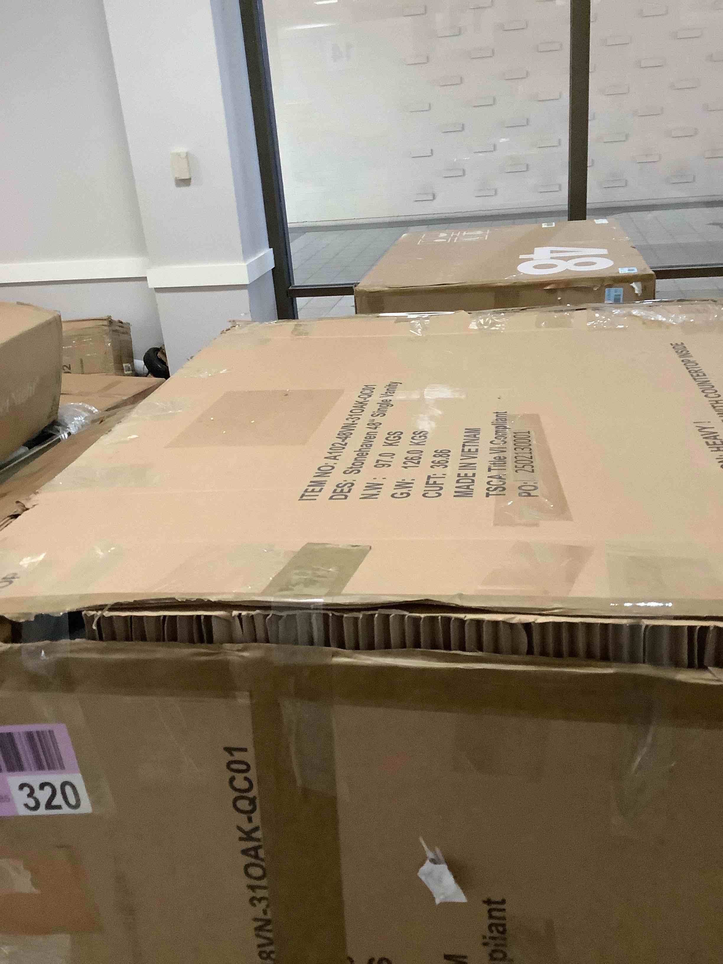 https://s3.amazonaws.com/lotting-images-prod/bidfta/BRN3974271_1778170843076.jpeg