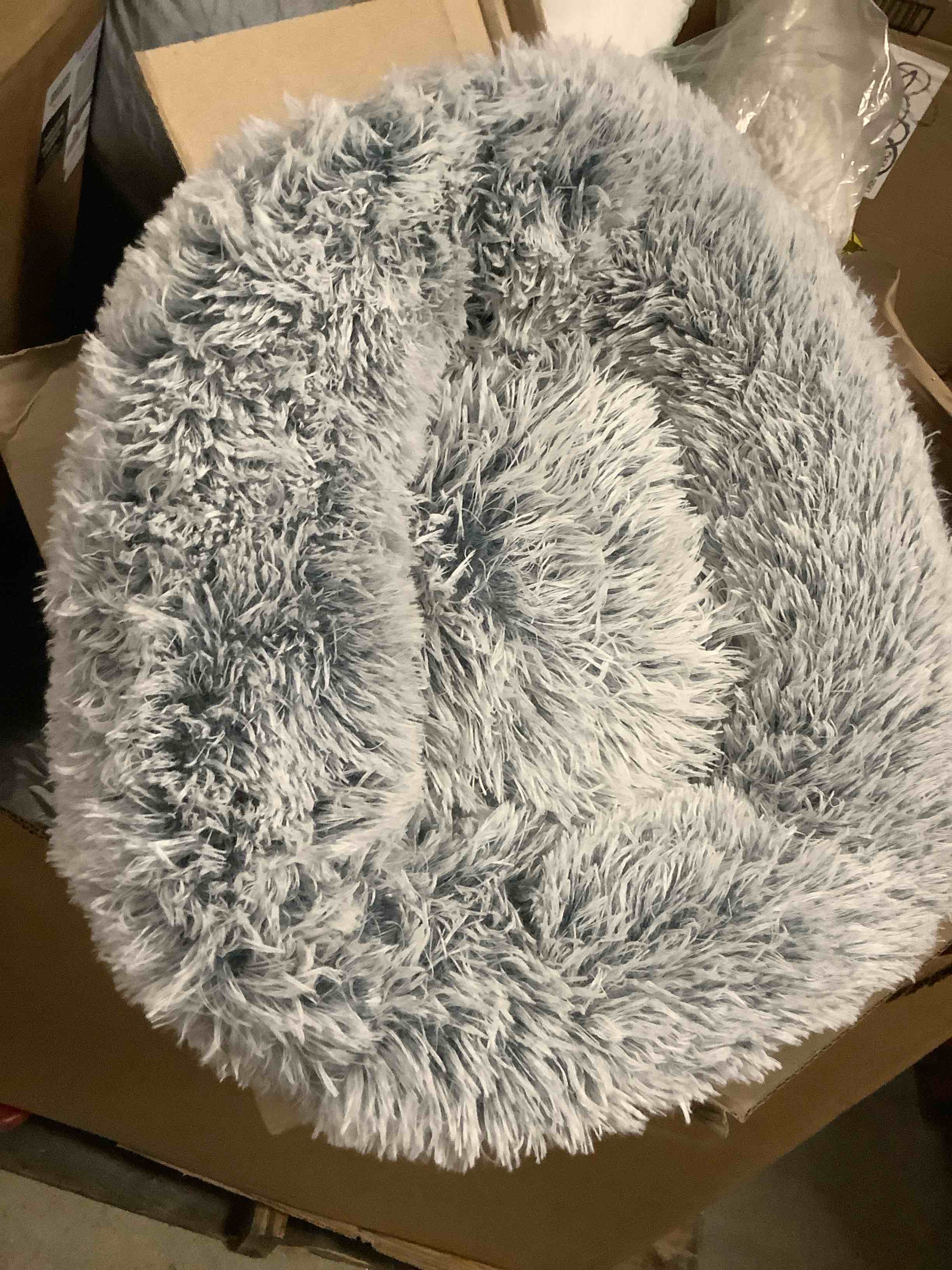 https://s3.amazonaws.com/lotting-images-prod/bidfta/BRN3974272_1778188005134.jpeg