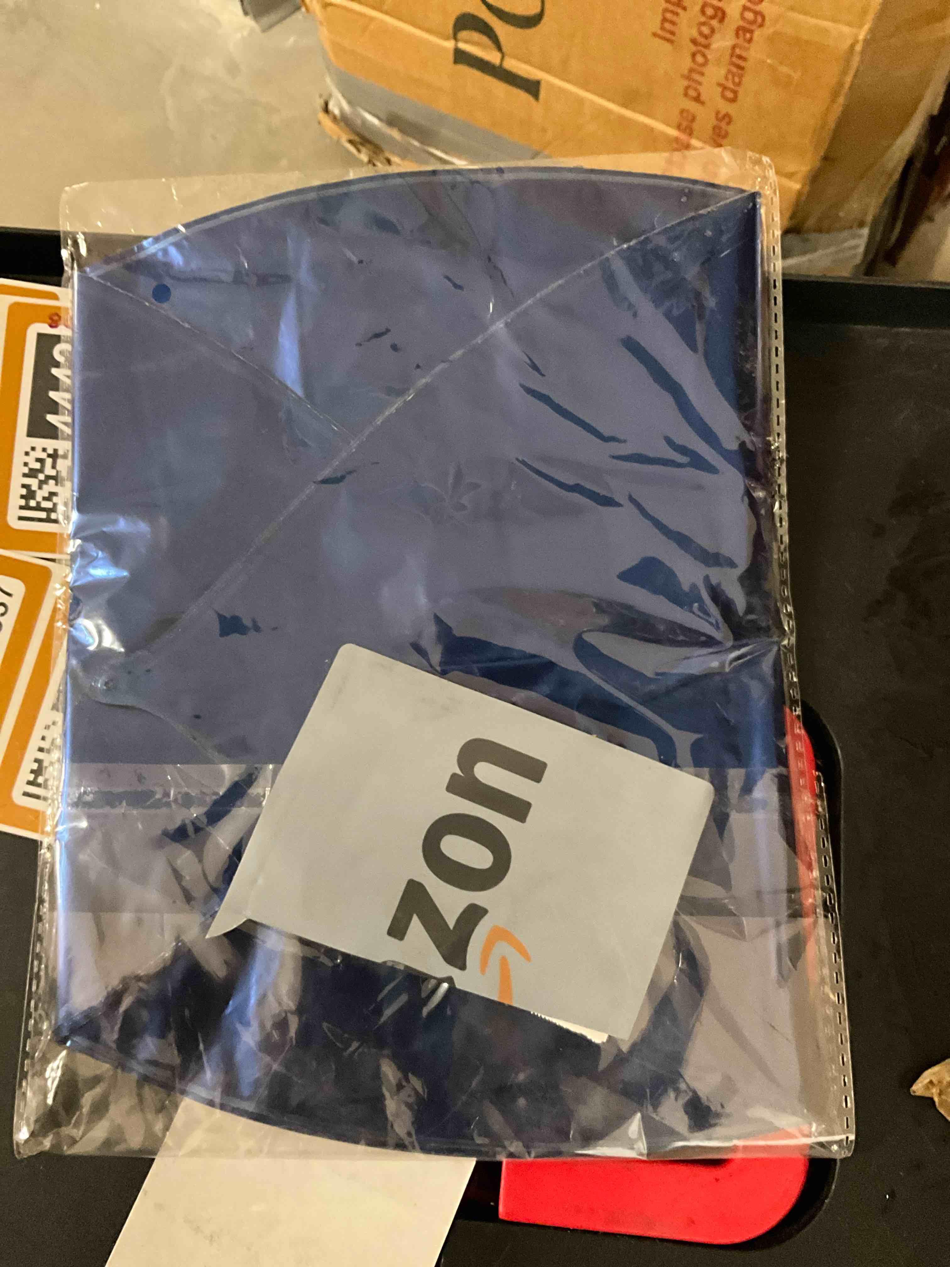 https://s3.amazonaws.com/lotting-images-prod/bidfta/BRN3974296_1778248543762.jpeg
