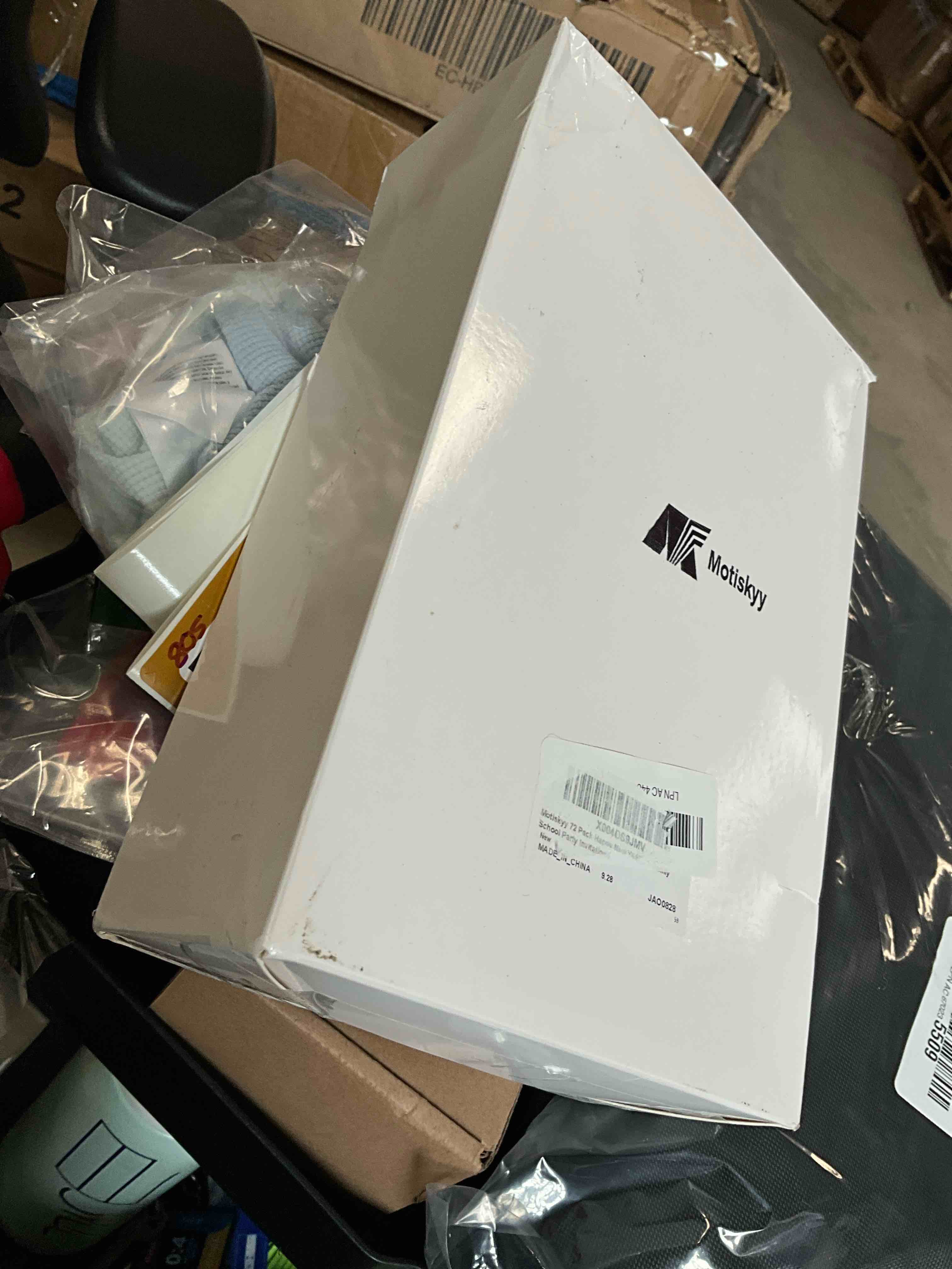 https://s3.amazonaws.com/lotting-images-prod/bidfta/BRN3974422_1778256392293.jpeg