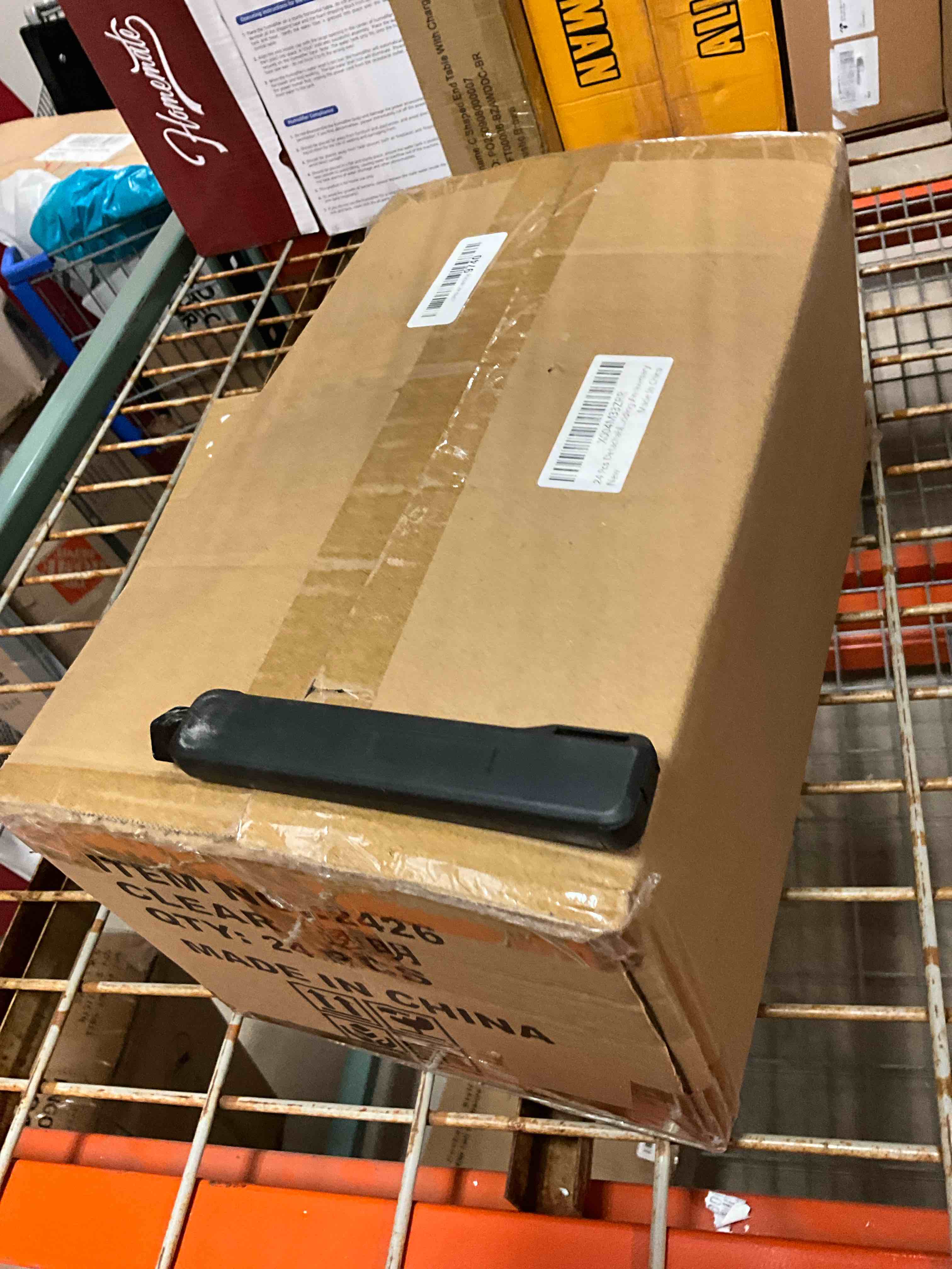 https://s3.amazonaws.com/lotting-images-prod/bidfta/BRN3974453_1778249696304.jpeg