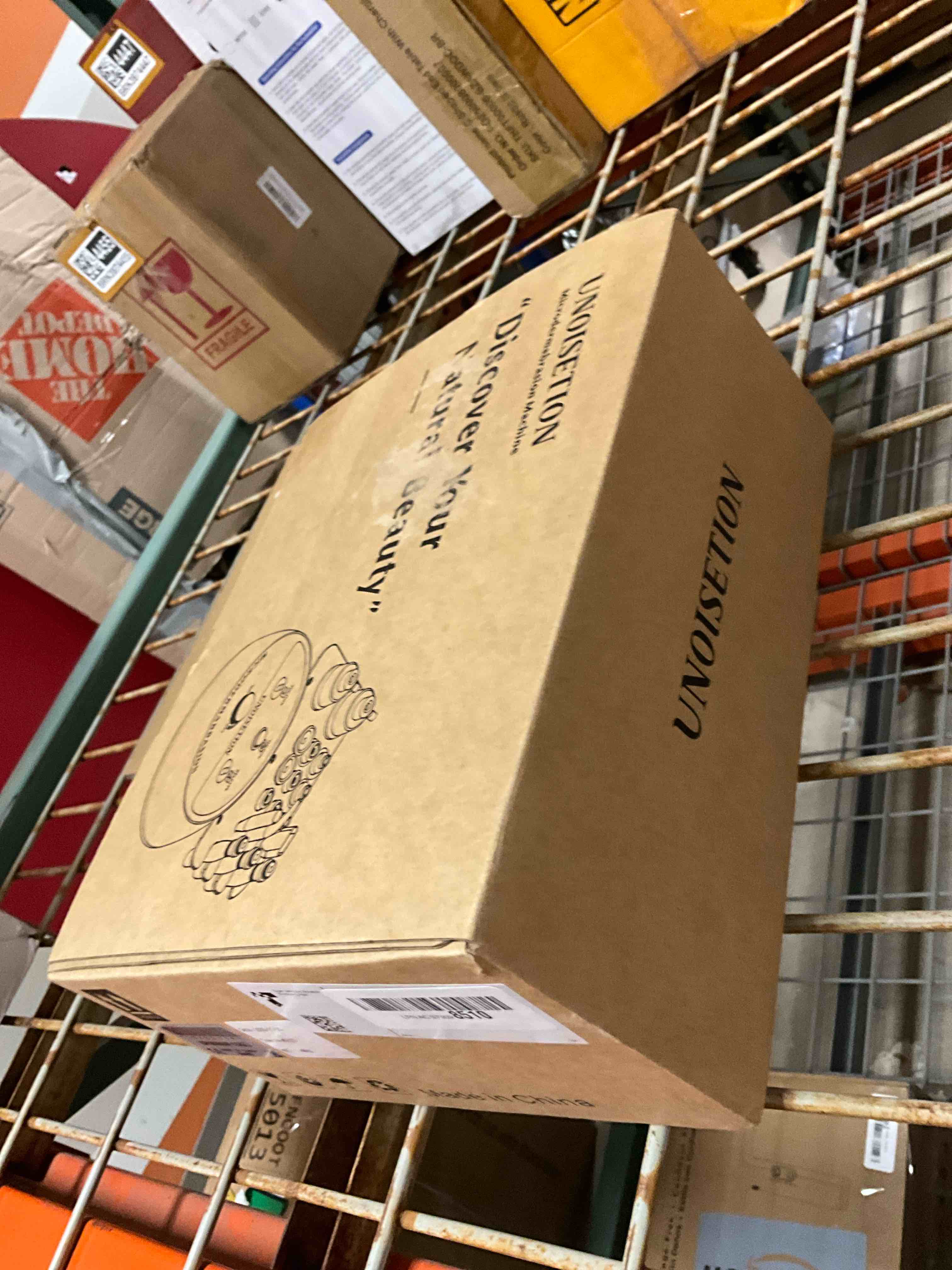 https://s3.amazonaws.com/lotting-images-prod/bidfta/BRN3974460_1778250641921.jpeg