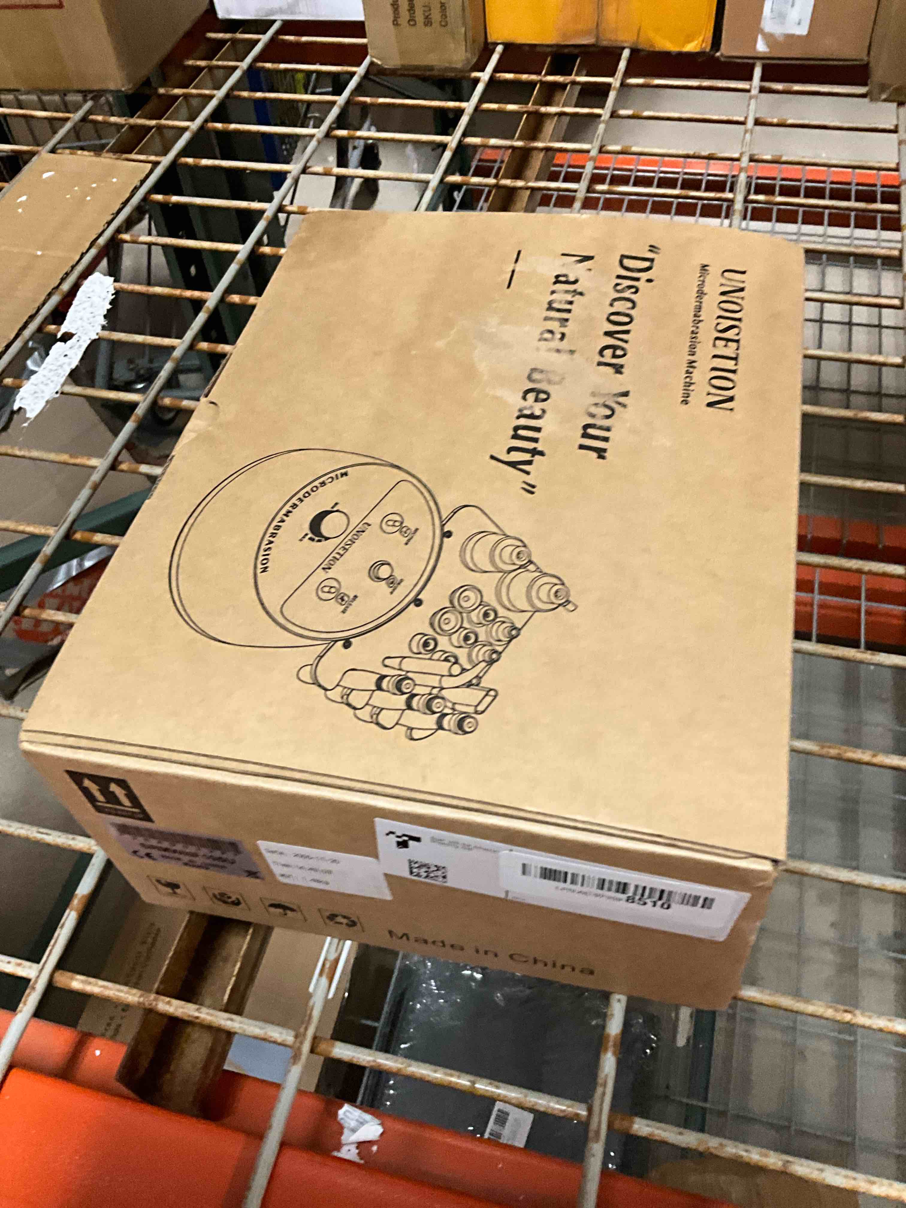 https://s3.amazonaws.com/lotting-images-prod/bidfta/BRN3974460_1778250643574.jpeg