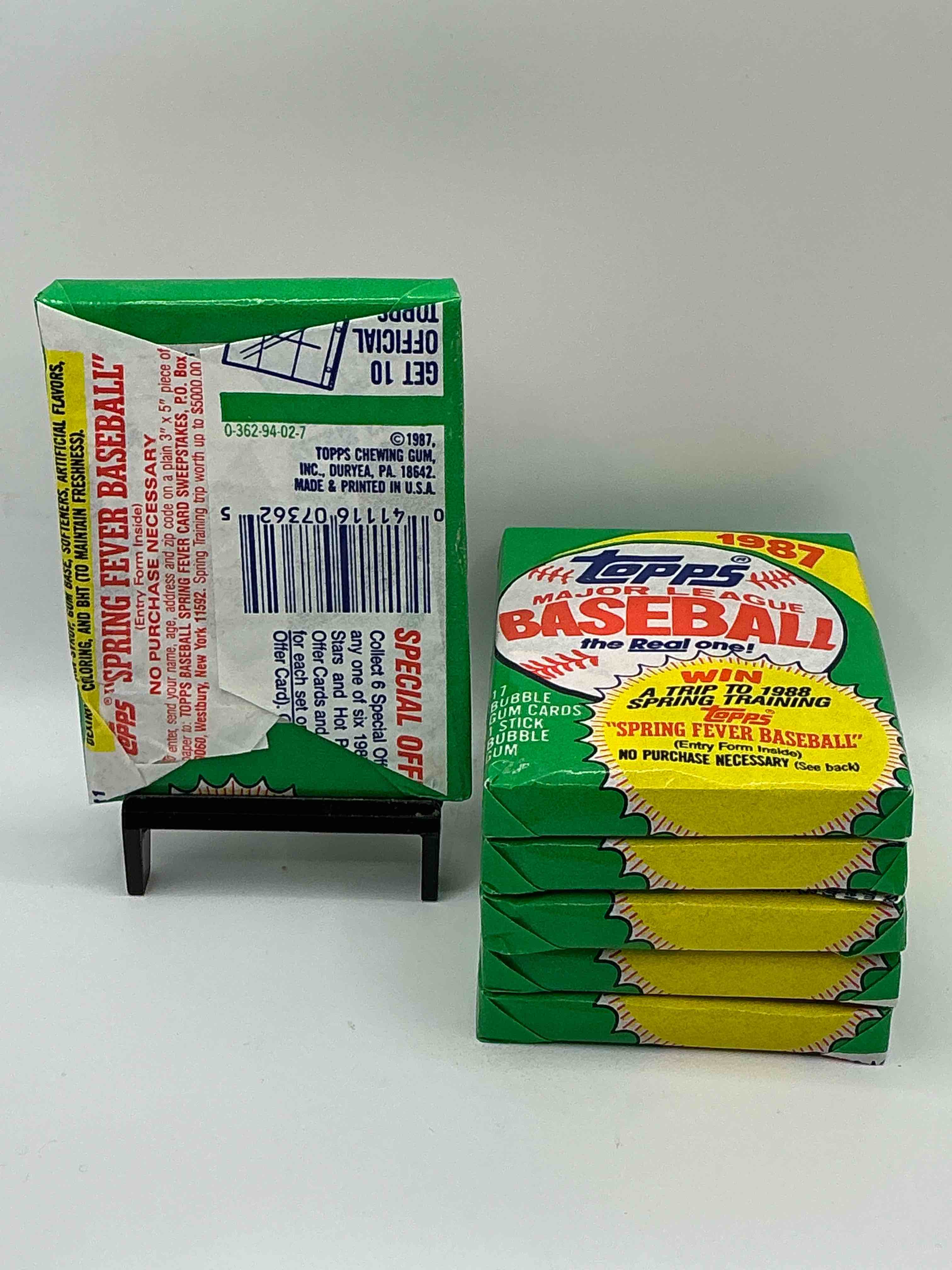Condition photo showing New/Like New for Loaded! 1987 Topps Baseball Unopened Sports Card Collectible Wax Pack, Direct From Original Retail Case! 1987 Topps Baseball Is A Loaded Year With Rookie Cards From Barry Bonds (PSA 10 $300+), Bo Jackson, Jose Canseco & More! Excellent Condition!