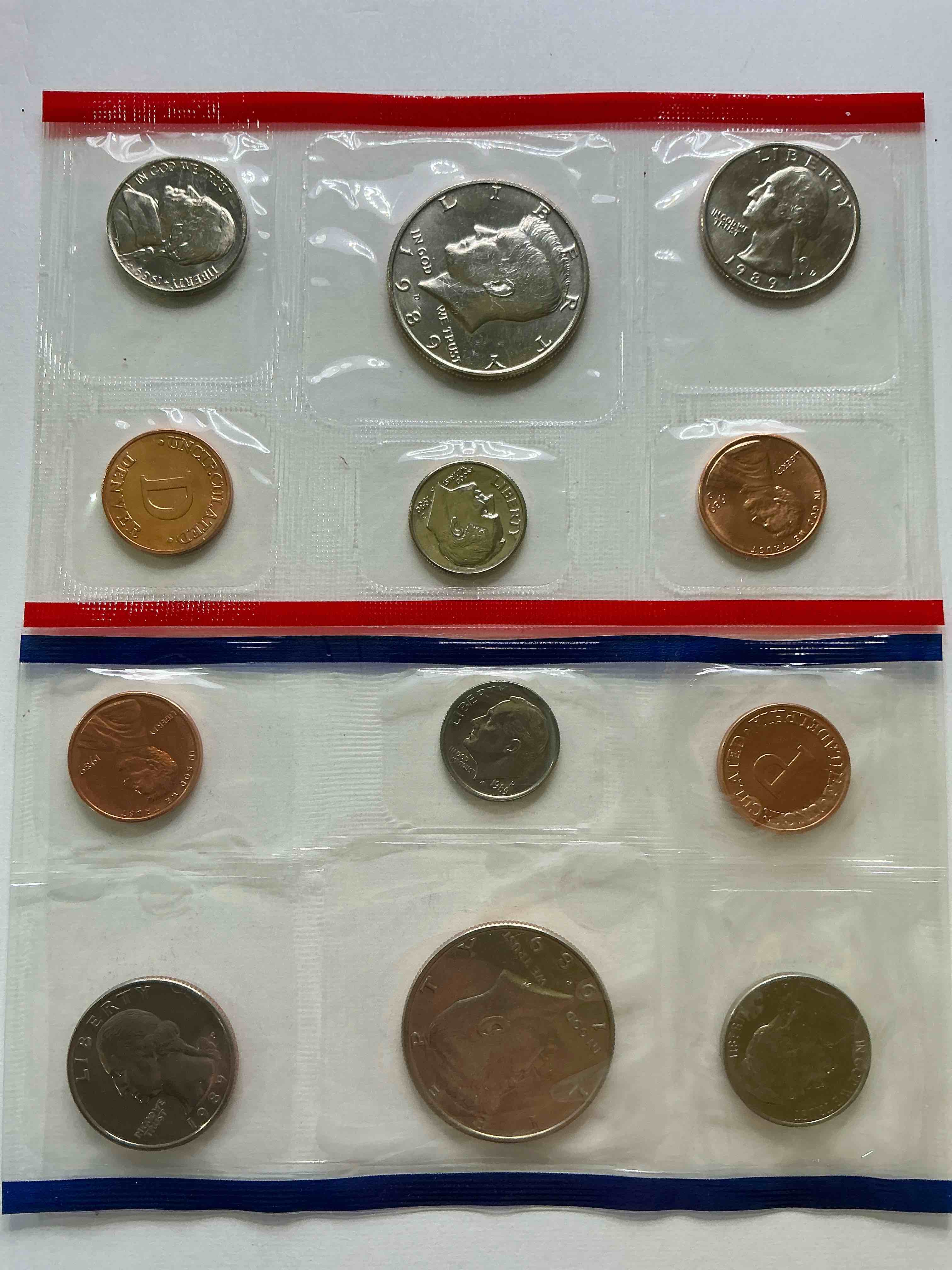 1989 uncirculated u.s. mint coins! attention all swifties out there! what a great year! these gorgeous coins from the mint set features each u.s. coins minted in 1989 in uncirculated condition, from each mint mark, philly & denver! from the u.s. treasury in 1989! own an awesome investment & incredible piece of u.s. history! also makes for an awesome gift!