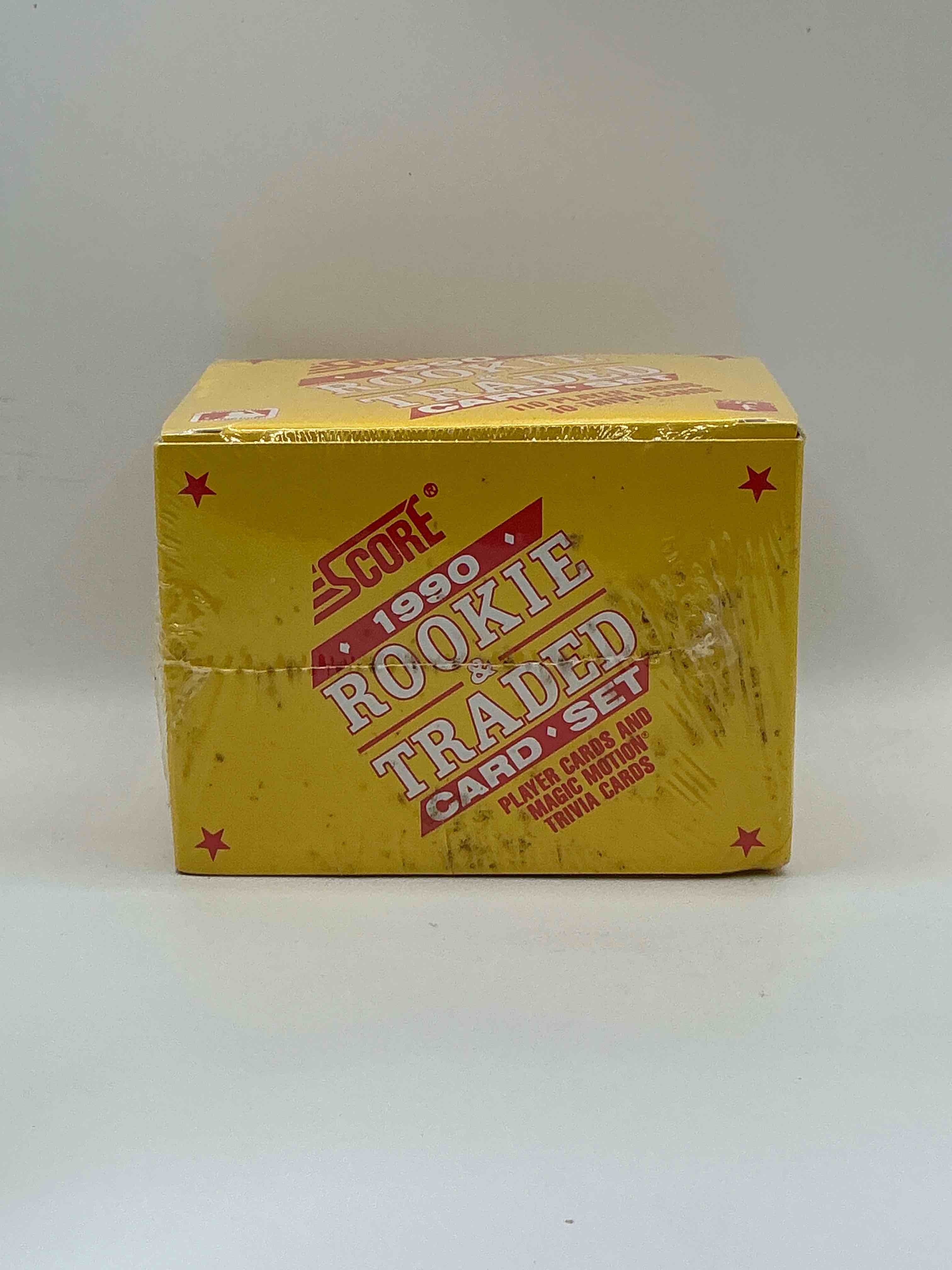 1990 score baseball rookies & traded box! unopened straight from box! these packs are loaded with awesome cards! some cards to search for are frank thomas, dave winfield & more!
