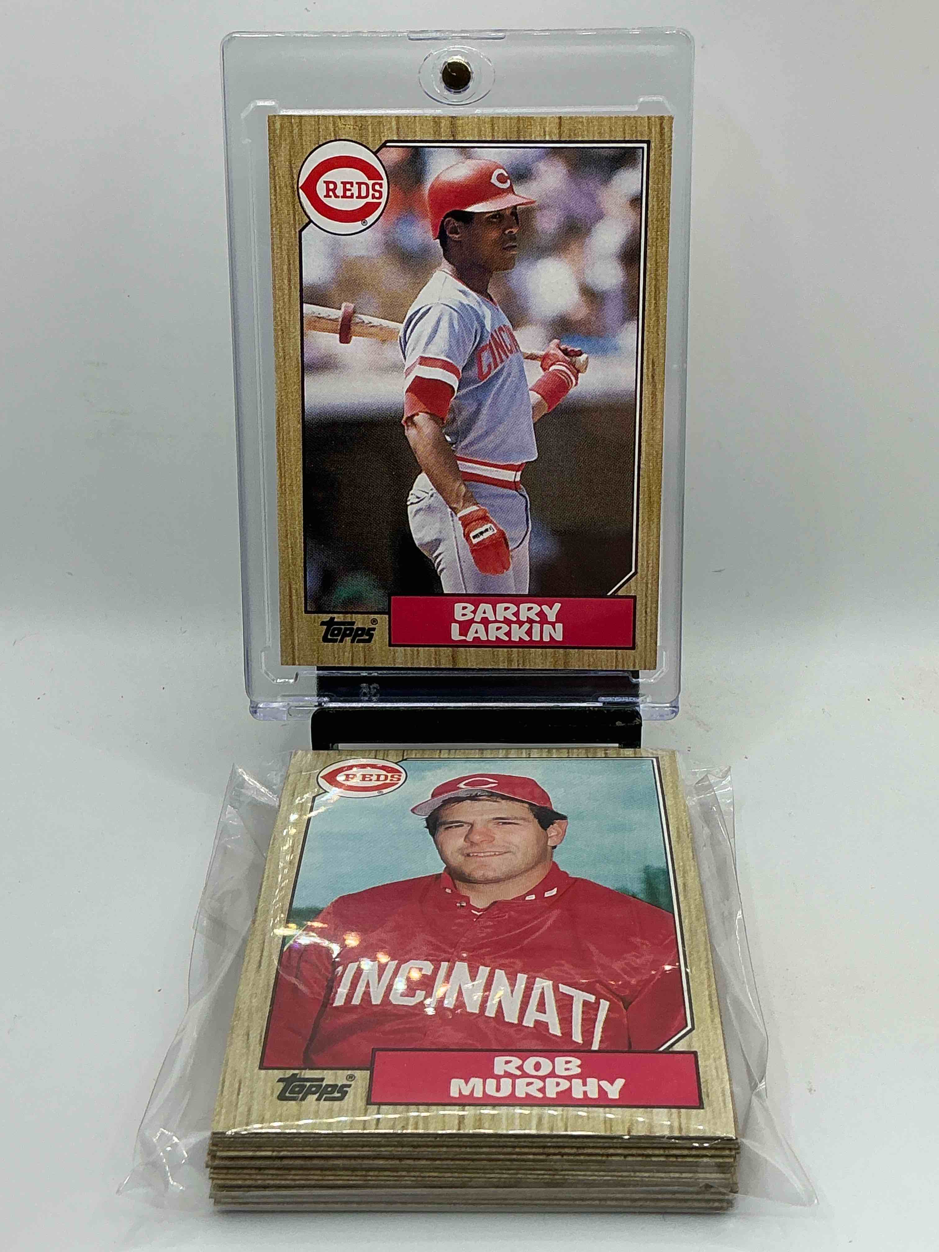 1987 topps baseball reds set! 28 card reds set! legends like barry larkin, dave concepcion & so many more!