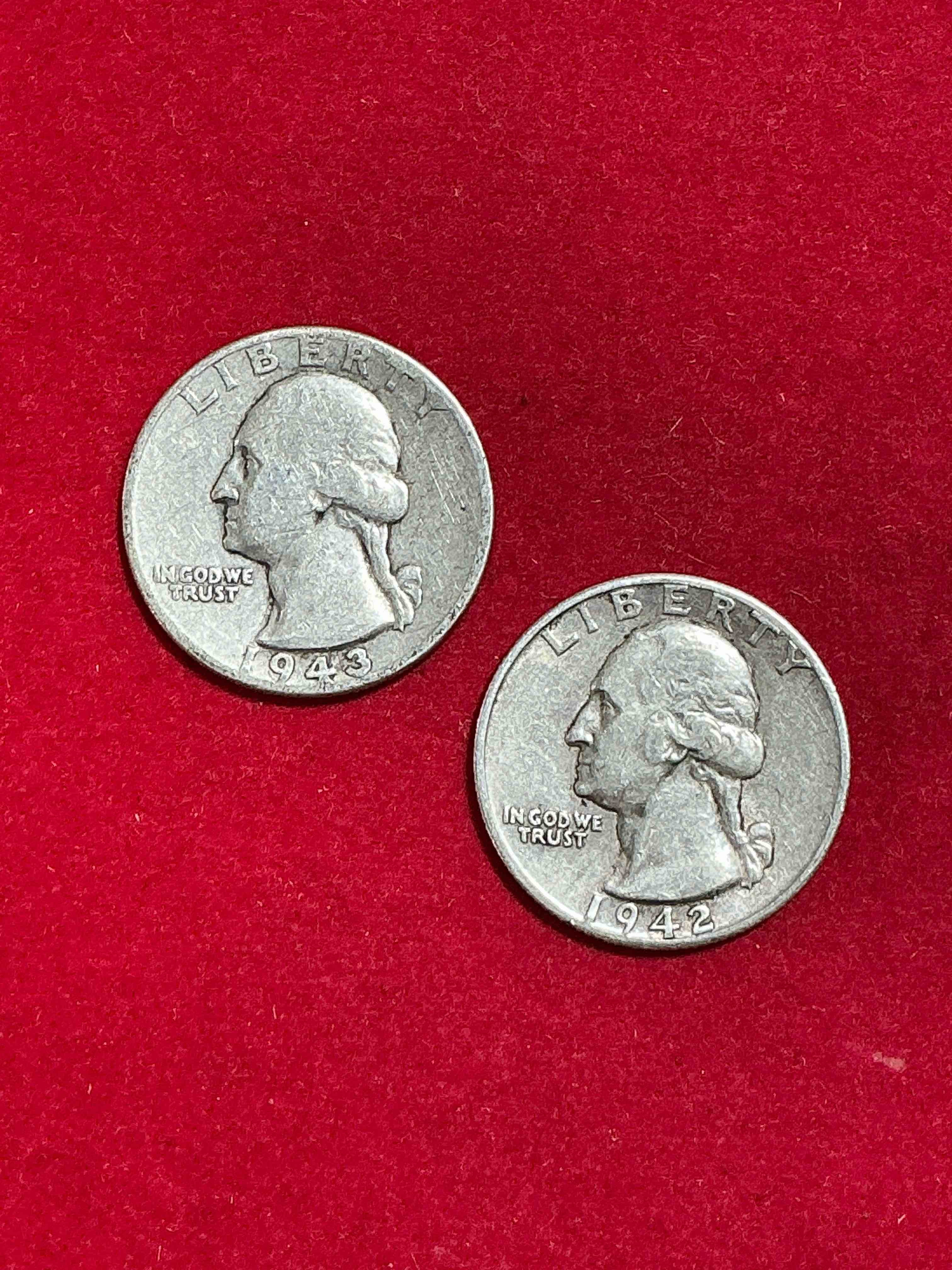 george washington brilliant silver! pre 1965 u.s. quarter dollar coins were actually silver, here are two great examples of awesome, pristine george washington silver quarters, stunning & circulated! rare mints! great for investing in precious metals! these coins were minted at 90% silver and 10% copper, giving them a net weight of .18084 ounces of pure silver per coin! very hard to find & stunning! invest in fine u.s. silver!