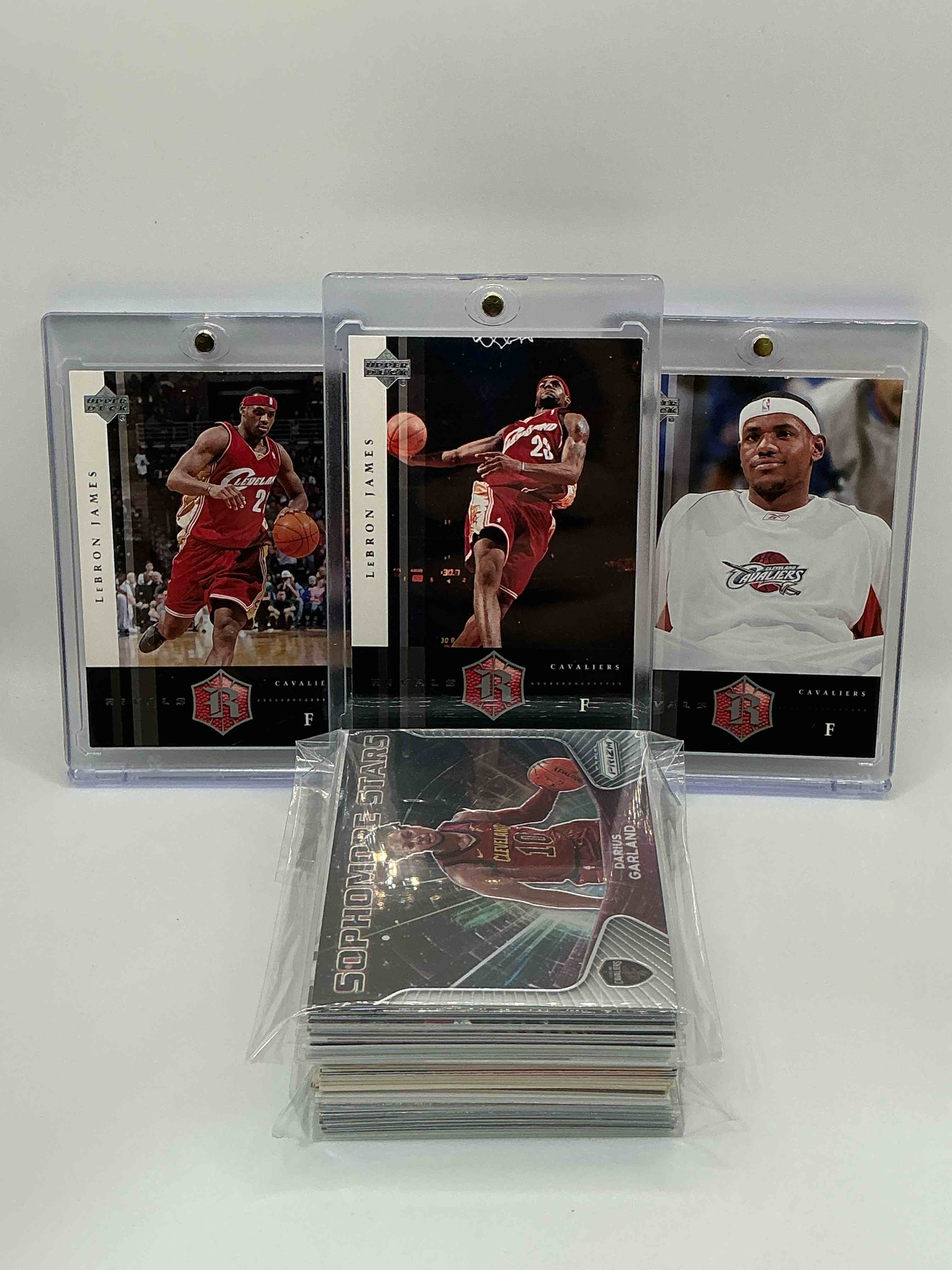 lebron & cavaliers craziness! 2004 upper deck rivals second year lebron james trio! along with 50 other cavaliers heroes, legends, rookies & commons!