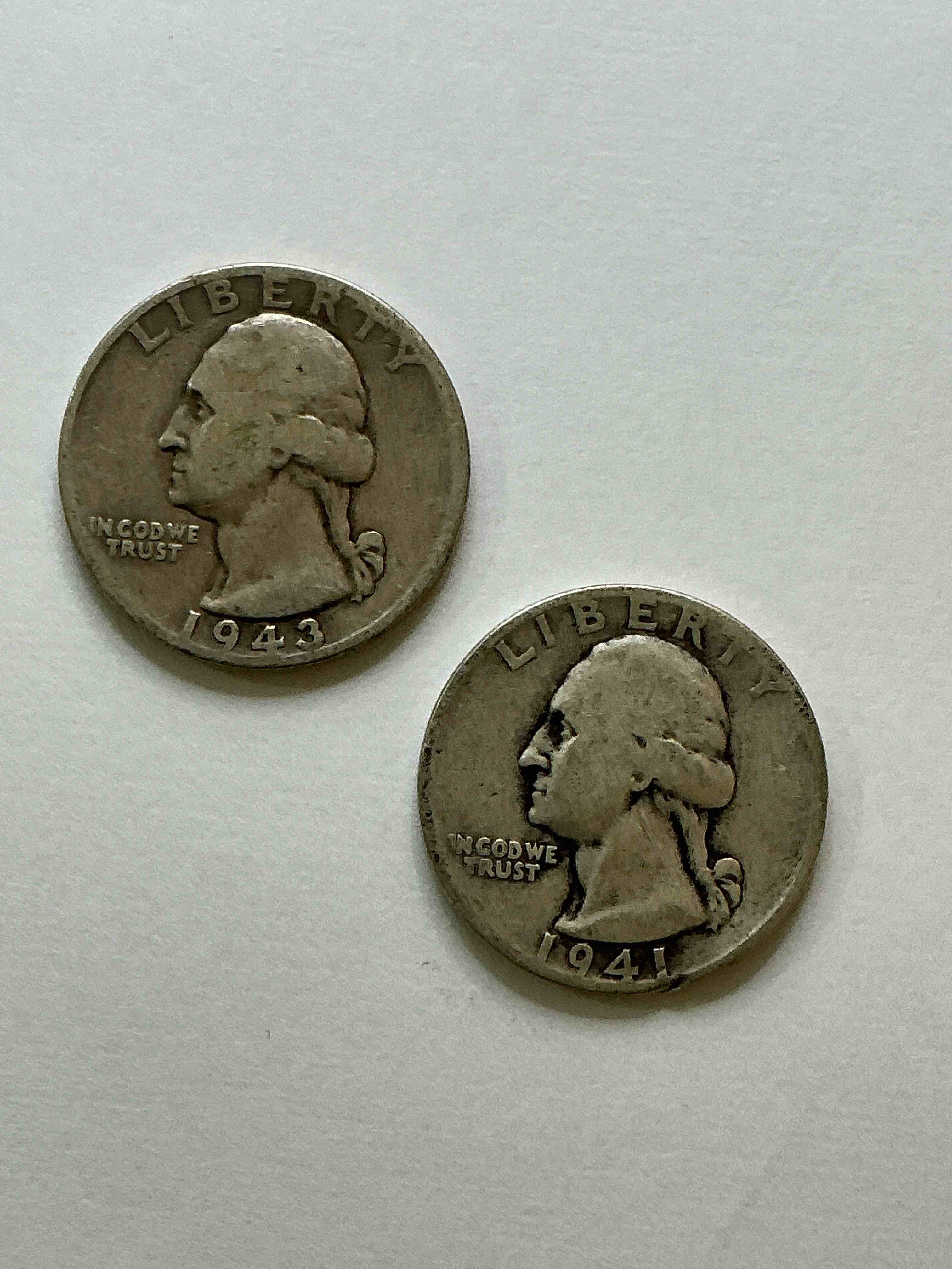 george washington brilliant silver! pre 1965 u.s. quarter dollar coins were actually silver, here are two great examples of awesome, pristine george washington silver quarters, stunning & circulated! rare mints! great for investing in precious metals! these coins were minted at 90% silver and 10% copper, giving them a net weight of .18084 ounces of pure silver per coin! very hard to find & stunning! invest in fine u.s. silver!