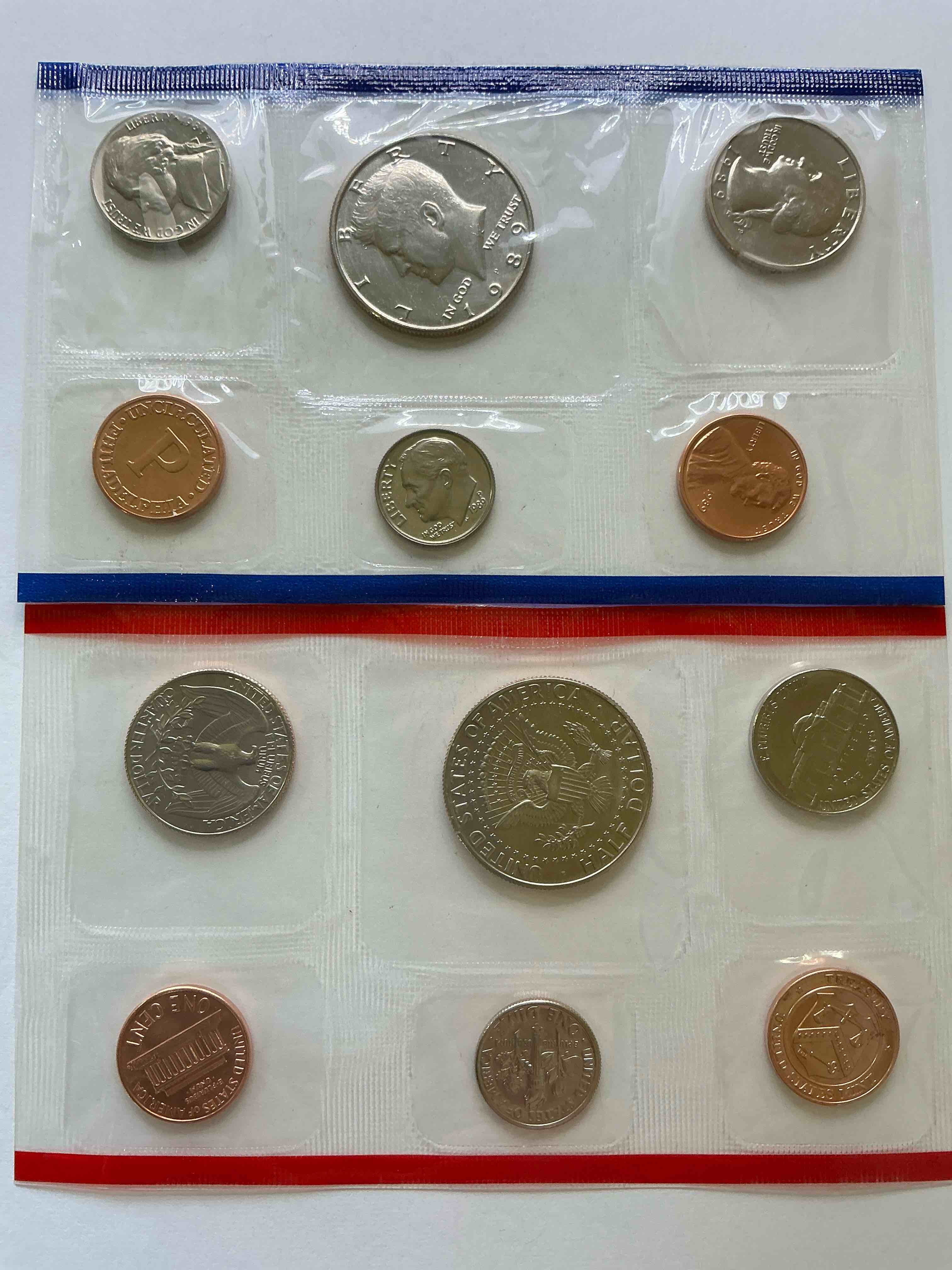 1989 uncirculated u.s. mint coins! attention all swifties out there! what a great year! these gorgeous coins from the mint set features each u.s. coins minted in 1989 in uncirculated condition, from each mint mark, philly & denver! from the u.s. treasury in 1989! own an awesome investment & incredible piece of u.s. history! also makes for an awesome gift!