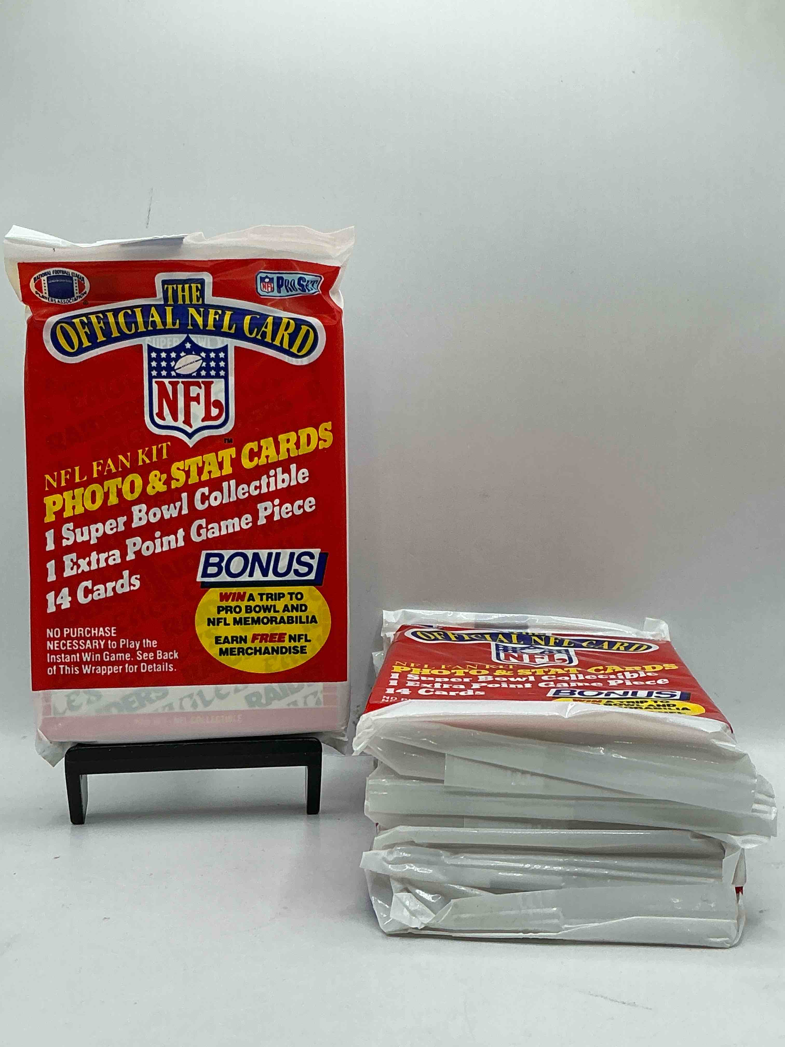 Loaded! 1989 Pro Set Football Sealed Card Pack, Direct From Original Retail Case!Highly Sought After By Collectors As This Year Is Loaded With High Profile Rookies!Search For Rookie Cards From Barry Sanders, Deion Sanders, Troy Aikman, Michael Irvin & Much More! Getting Hard To Find!