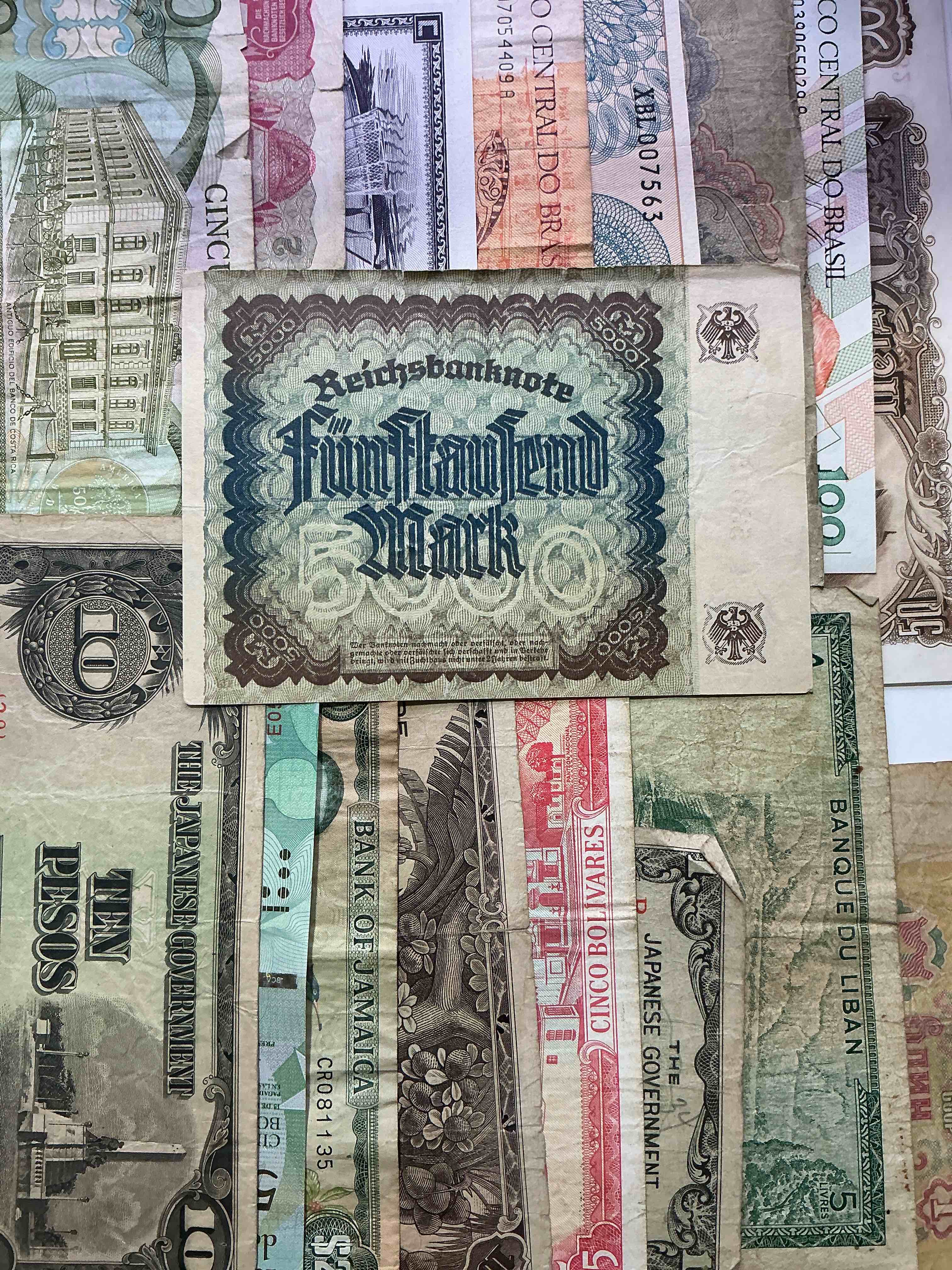 Condition photo showing Good Condition for World Antique & Modern Authentic Paper Money! Genuine Paper Currency From Around The World, All Bills Unique & Typically Span The Last 100 Years Or So! In Circulated & Uncirculated Condition! Impossible To Collect!